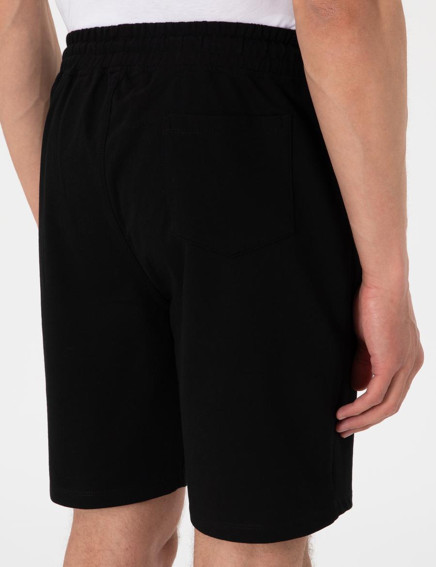 Siyah Regular Fit Örme Şort