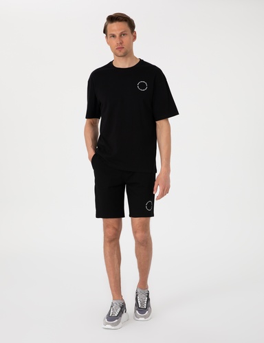 Siyah Regular Fit Örme Şort