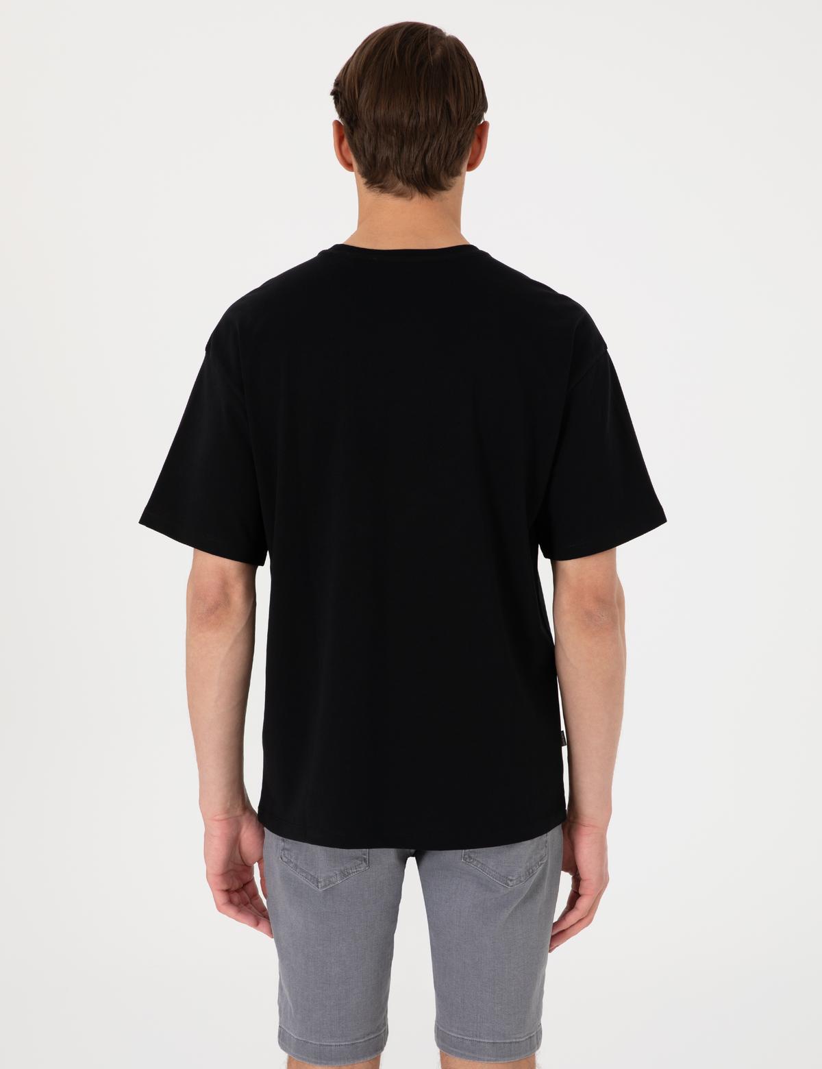 Siyah Comfort Fit Bisiklet Yaka Tişört - 50310144011