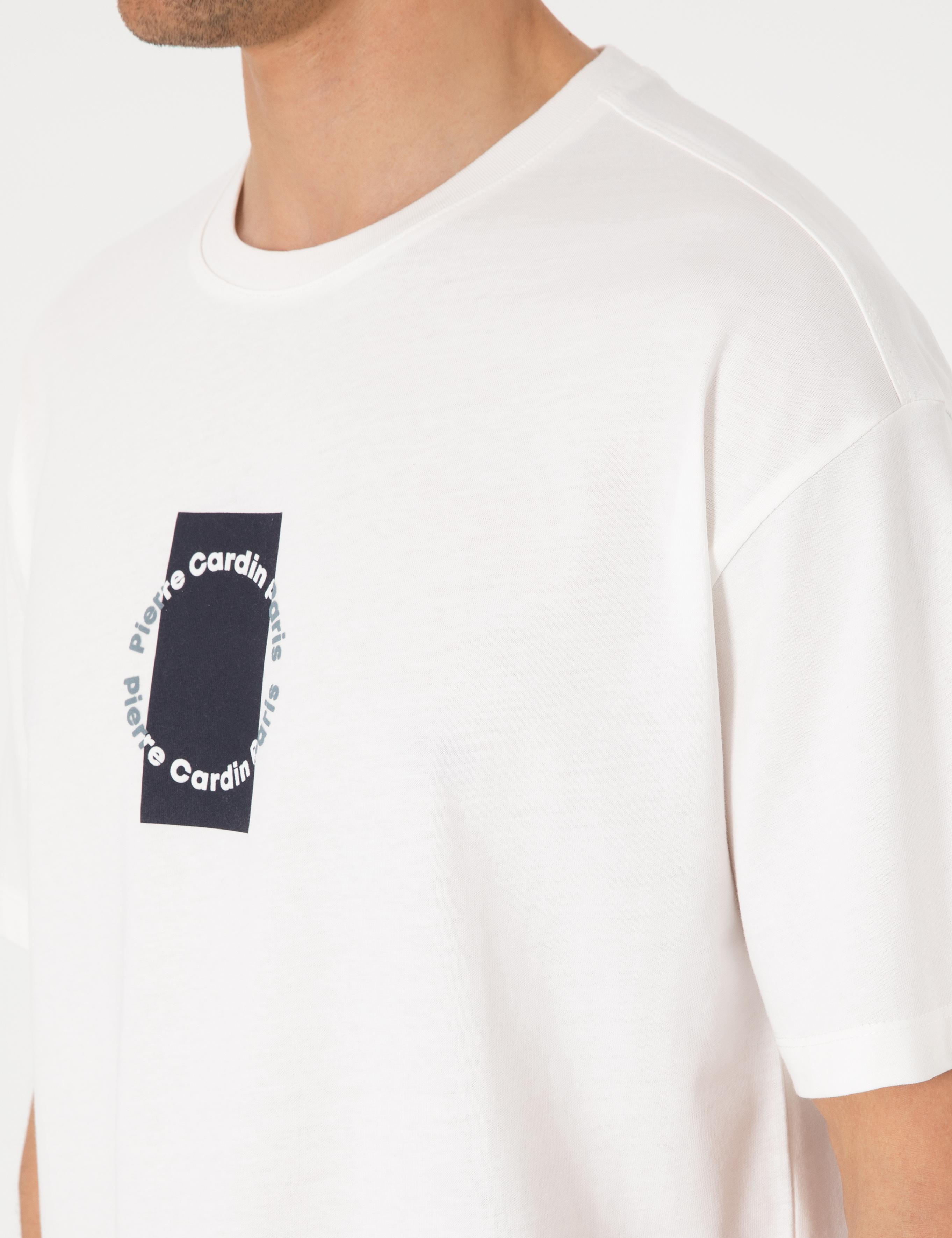 Beyaz Comfort Fit Bisiklet Yaka Tişört