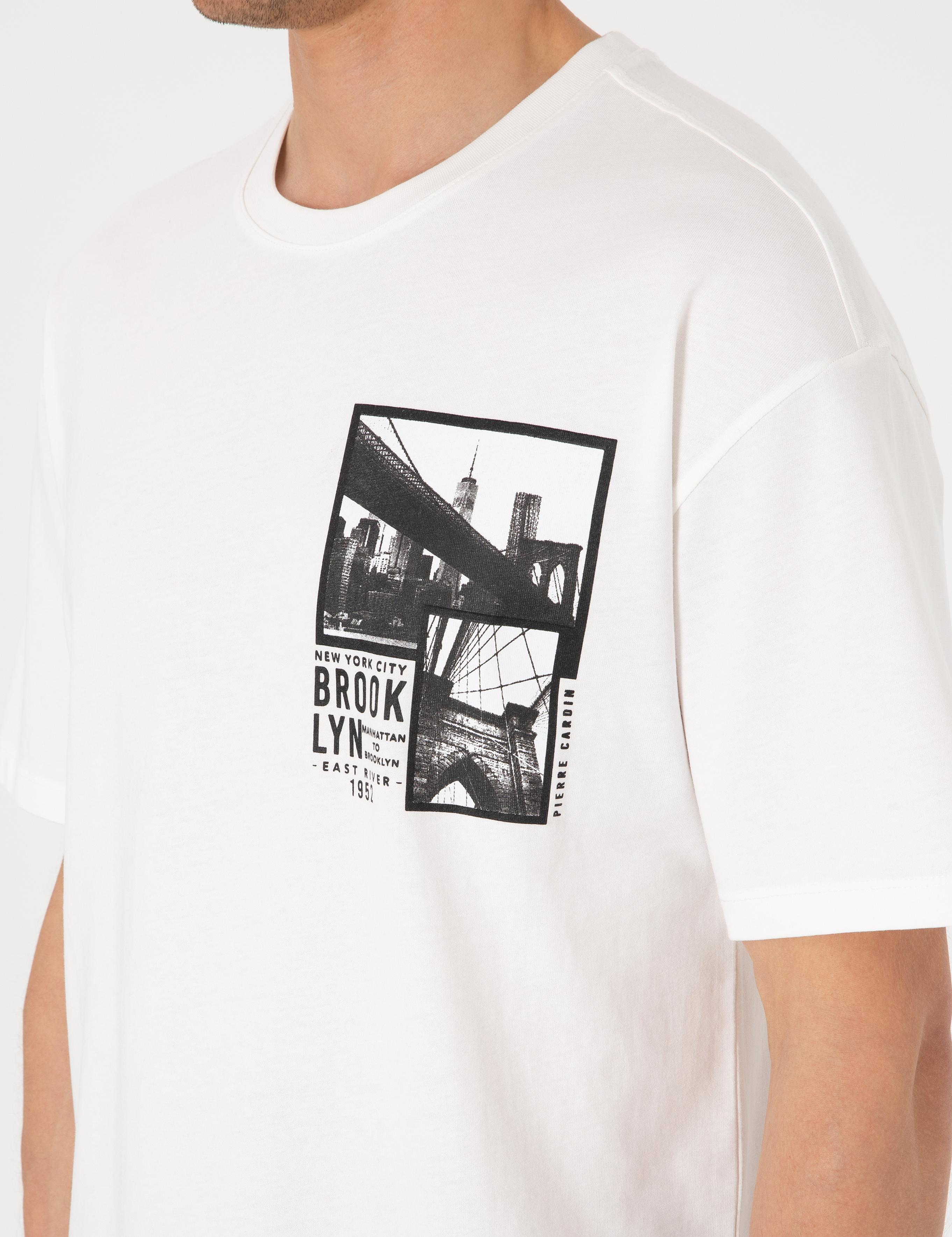 Beyaz Comfort Fit Bisiklet Yaka Tişört