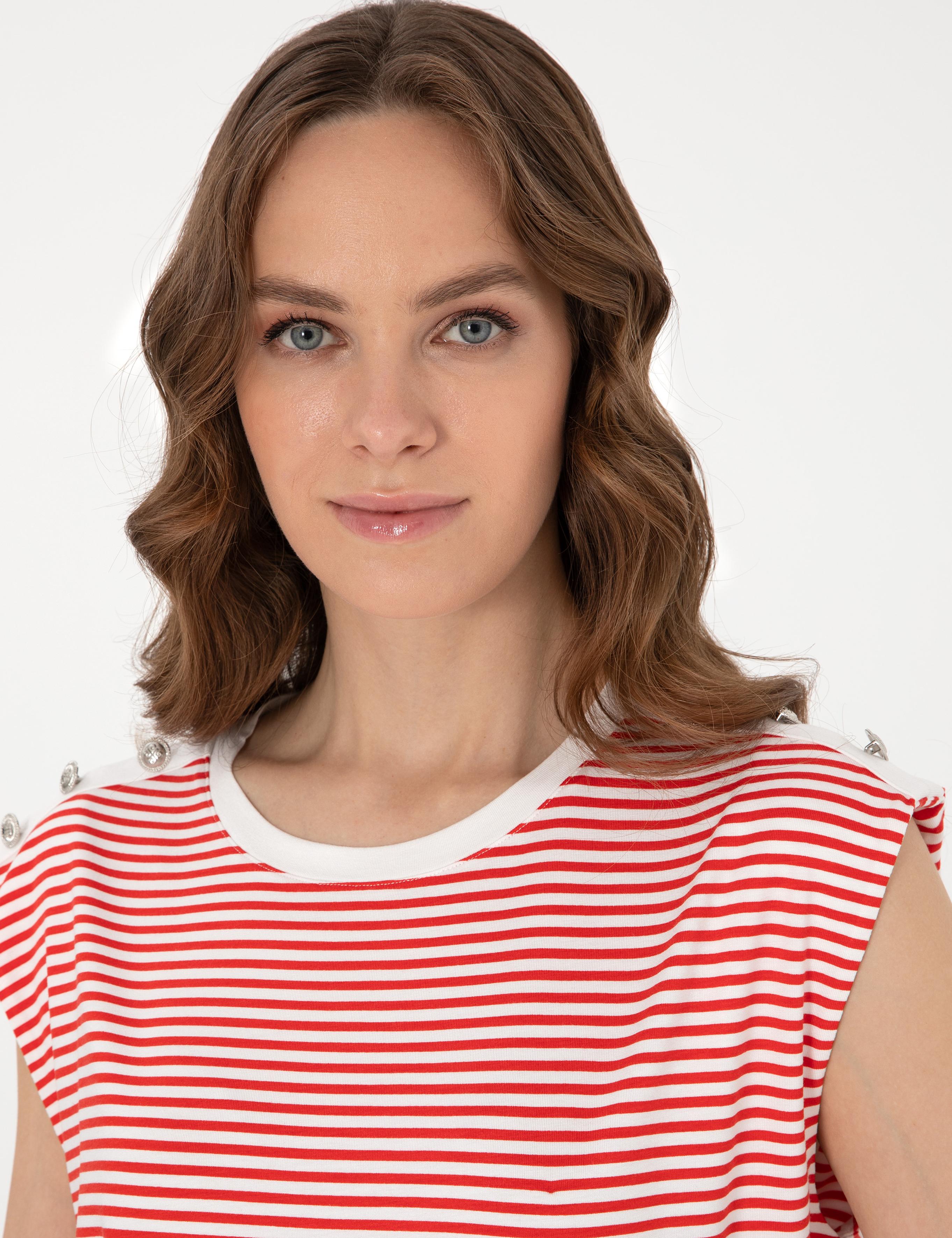 Kırmızı Regular Fit Tişört