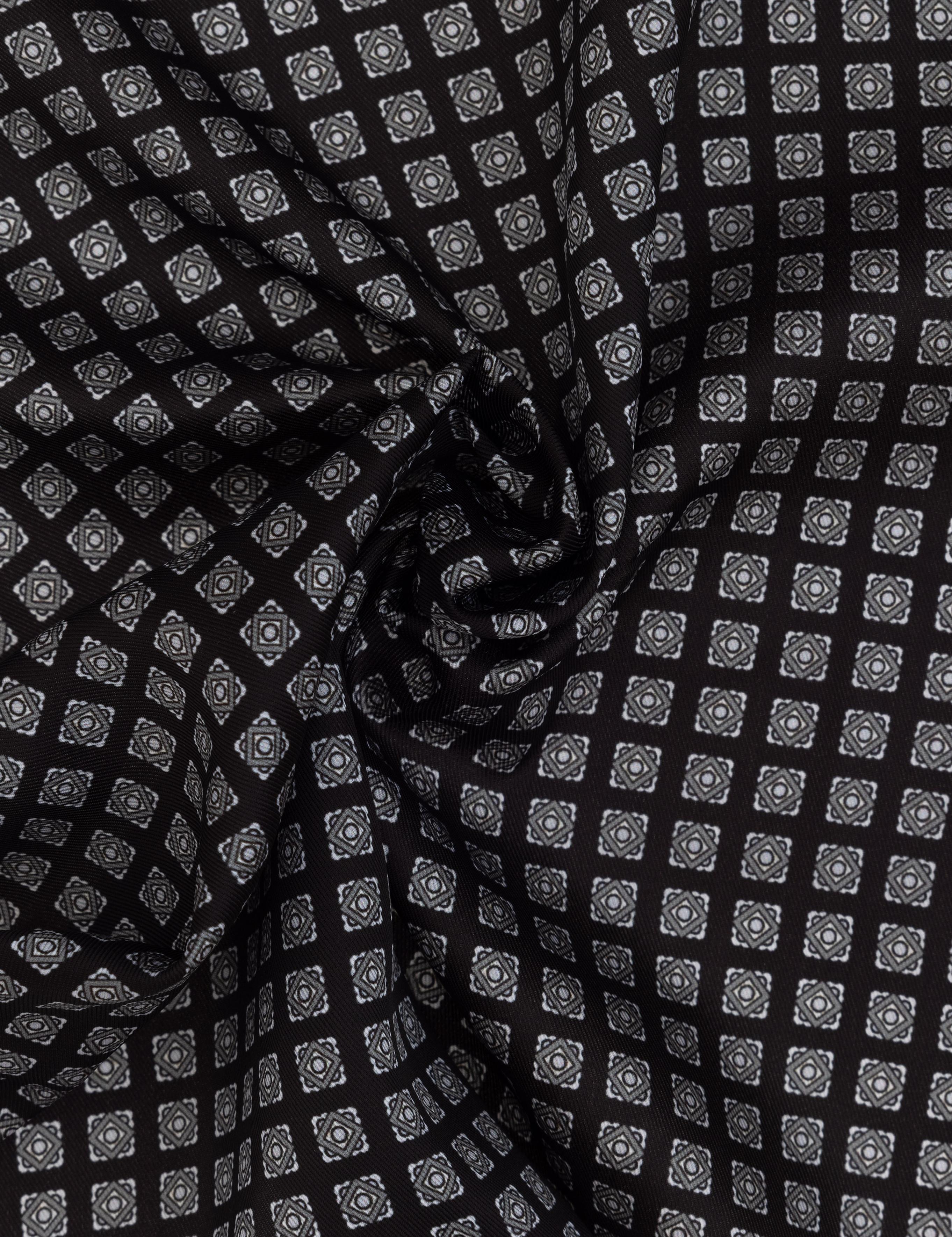 Siyah Desenli Mendil