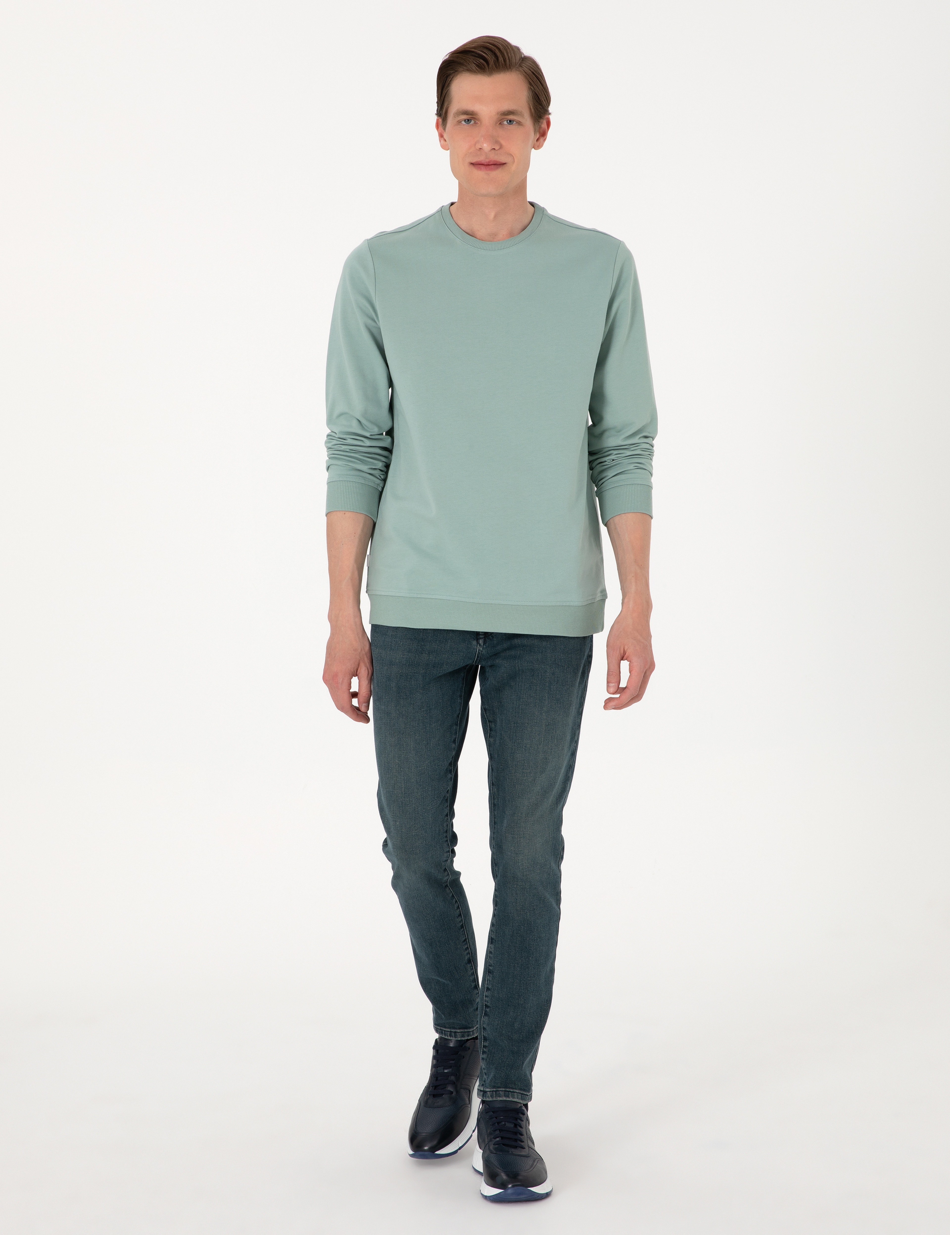 Çağla 2 İplik Regular Fit Bisiklet Yaka Basic Sweatshirt - Image 4