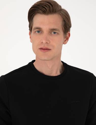 Siyah 3 İplik Regular Fit Bisiklet Yaka Basic Sweatshirt
