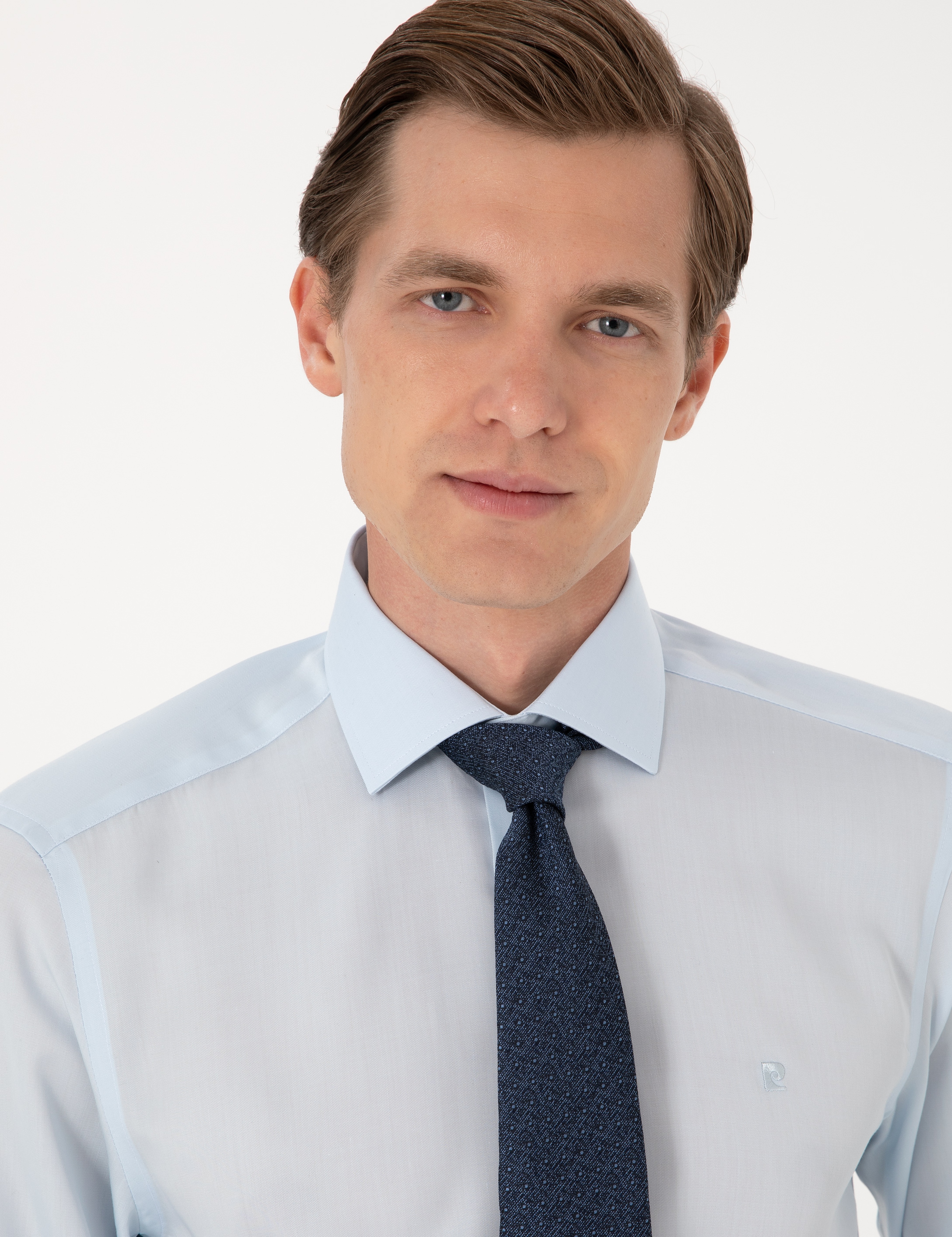 Açık Mavi Kırışıklık Karşıtı Liyosel Slim Fit Uzun Kollu Basic Gömlek - Image 2
