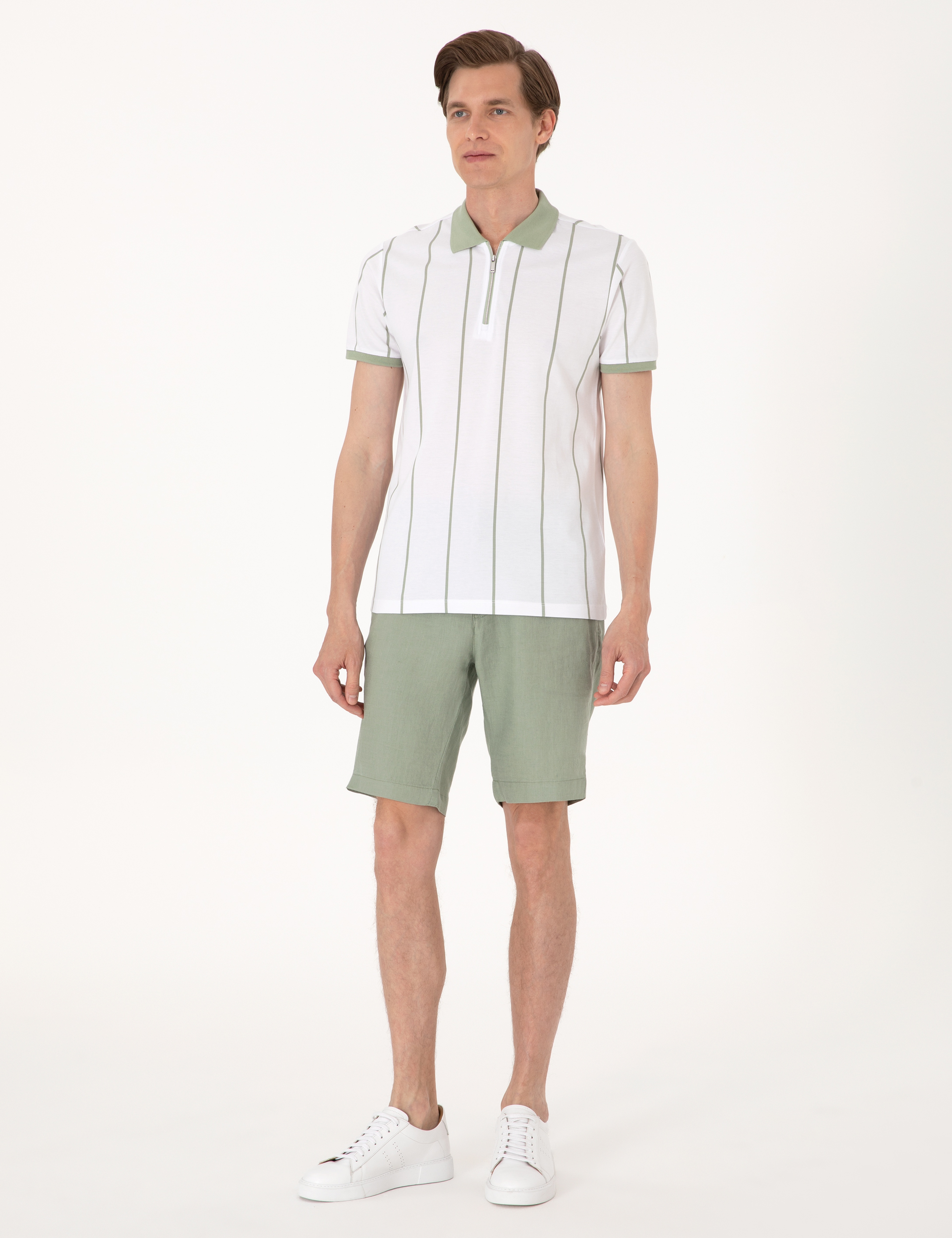 Çağla Yeşili Çizgi Detaylı Slim Fit Polo Yaka Tişört