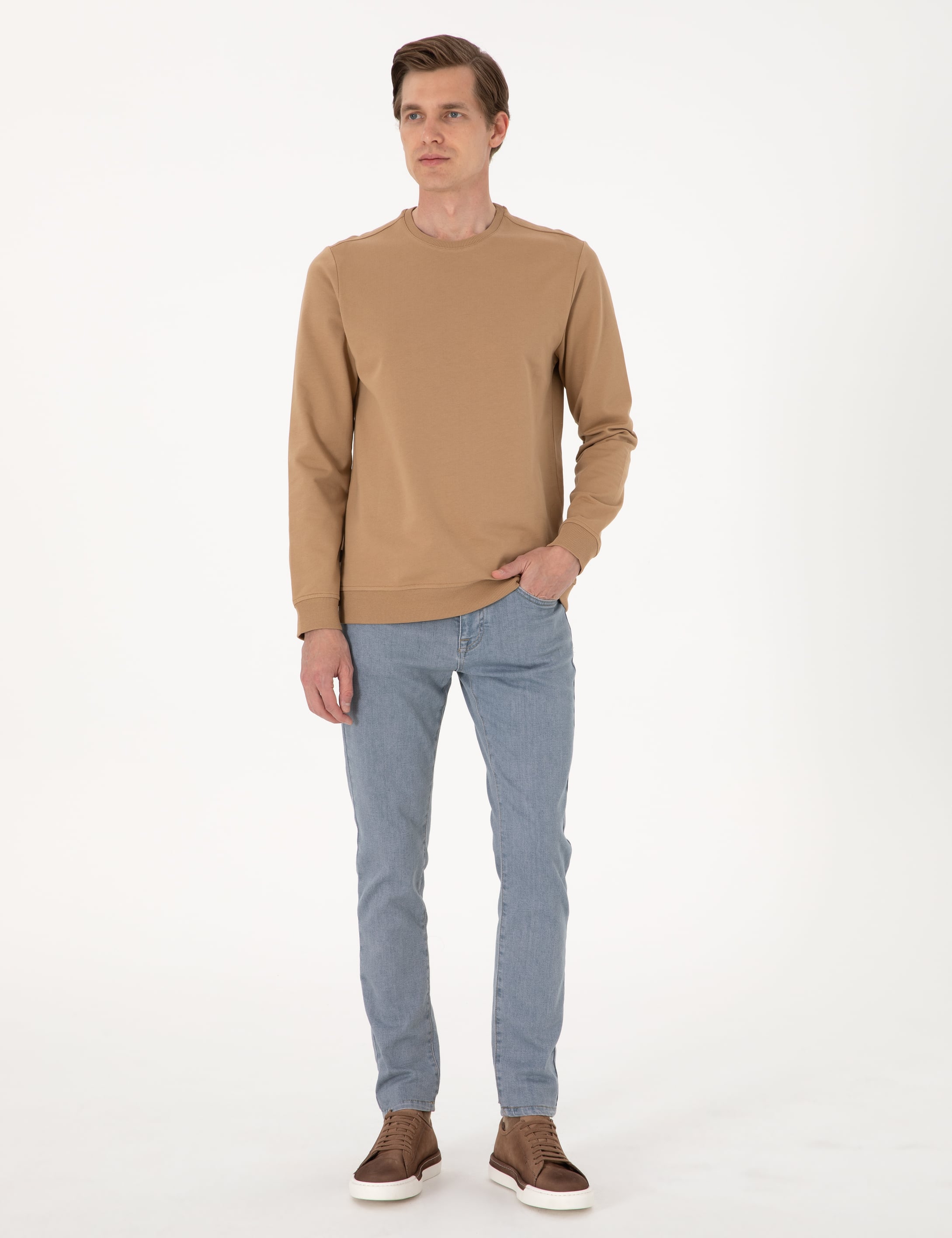 Açık Kahverengi 2 İplik Regular Fit Bisiklet Yaka Basic Sweatshirt