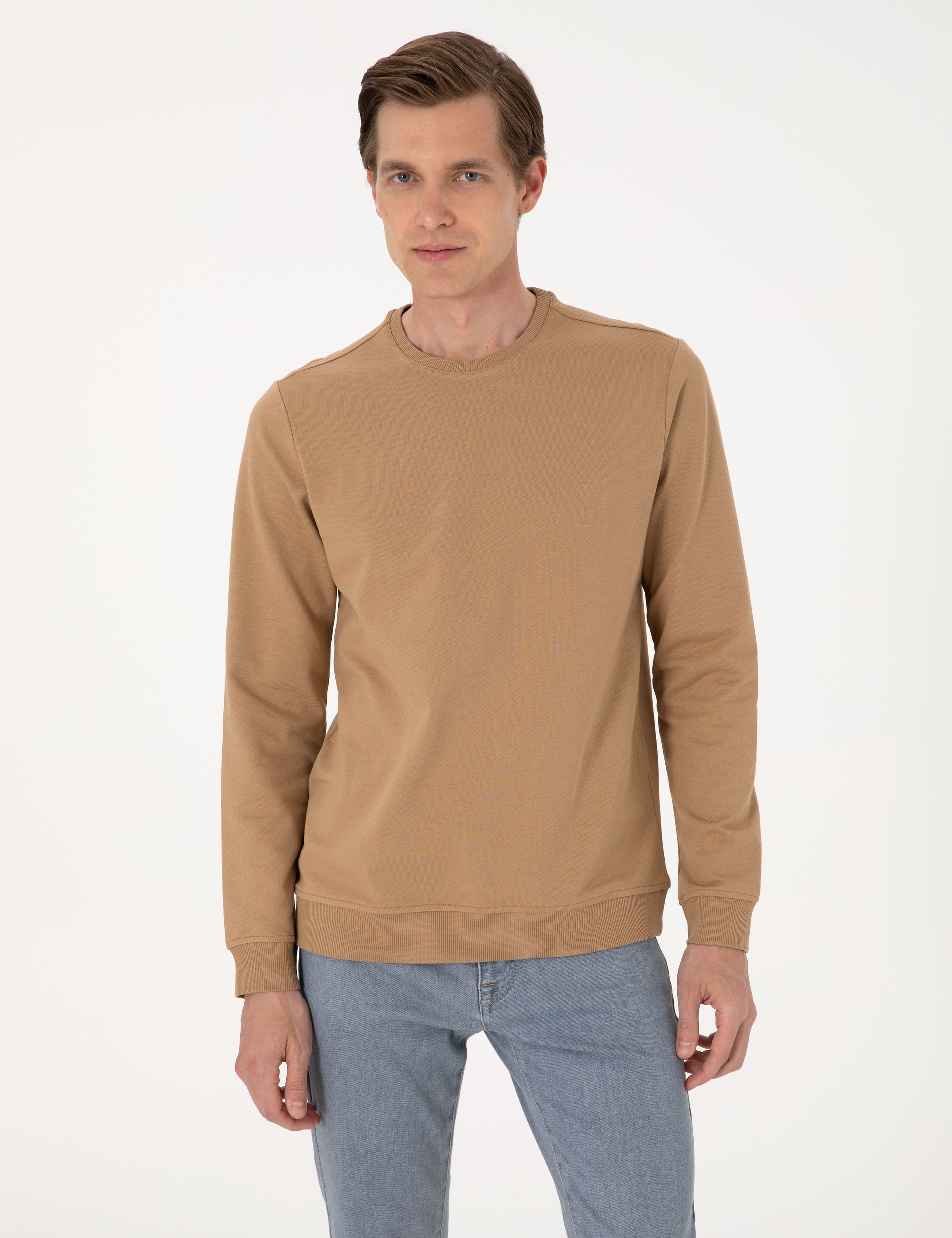 Açık Kahverengi 2 İplik Regular Fit Bisiklet Yaka Basic Sweatshirt - Image 1