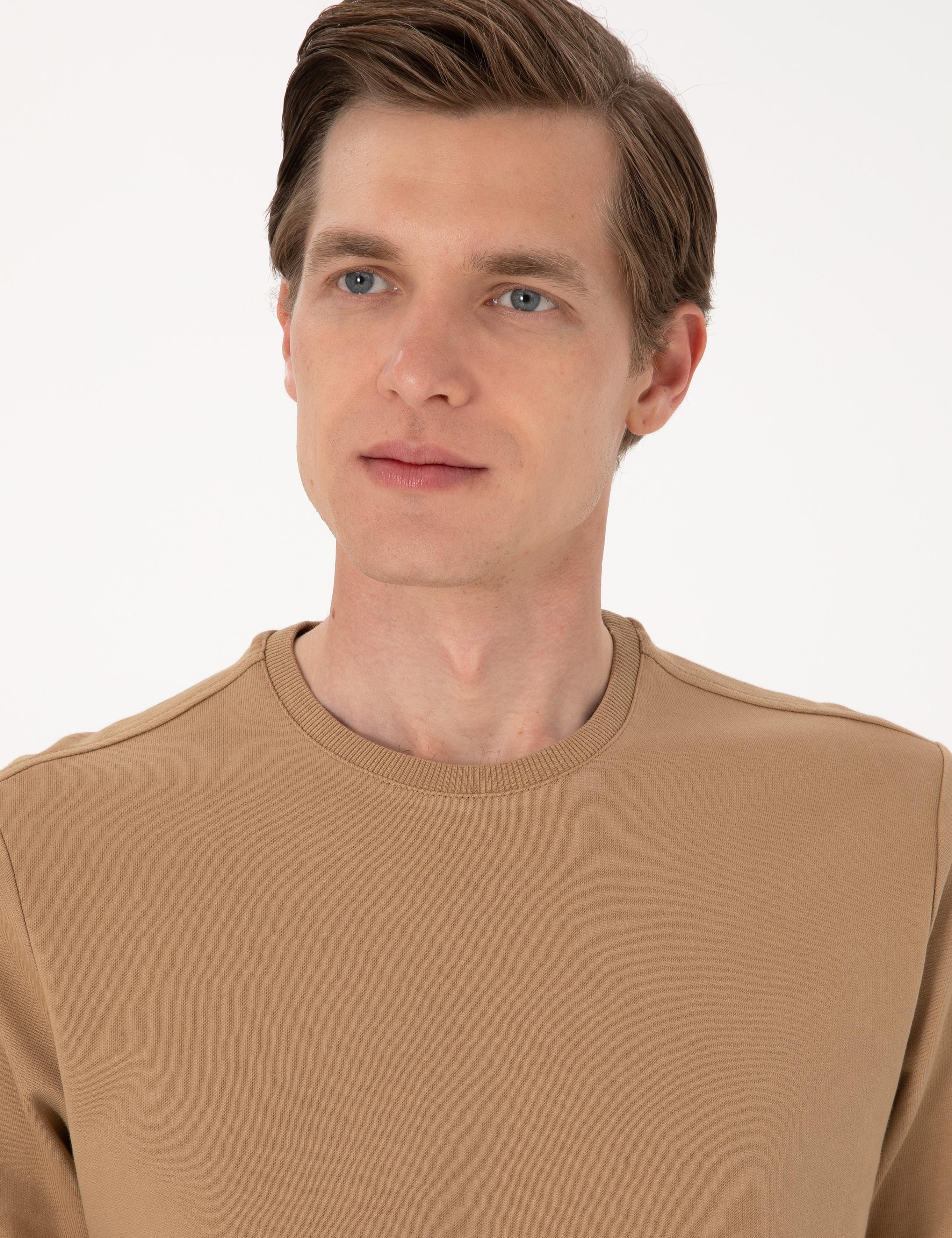 Açık Kahverengi 2 İplik Regular Fit Bisiklet Yaka Basic Sweatshirt