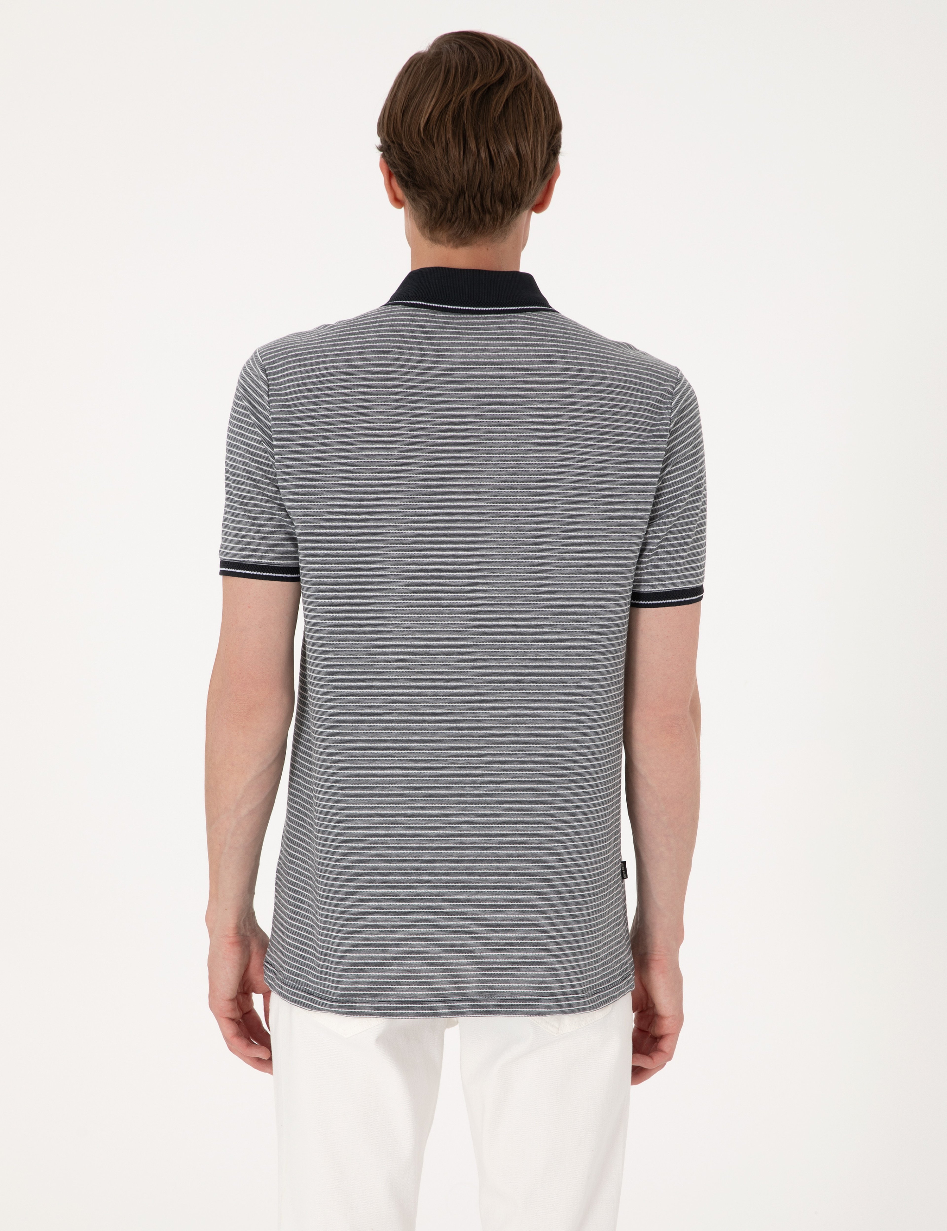 Siyah Regular Fit Tişört