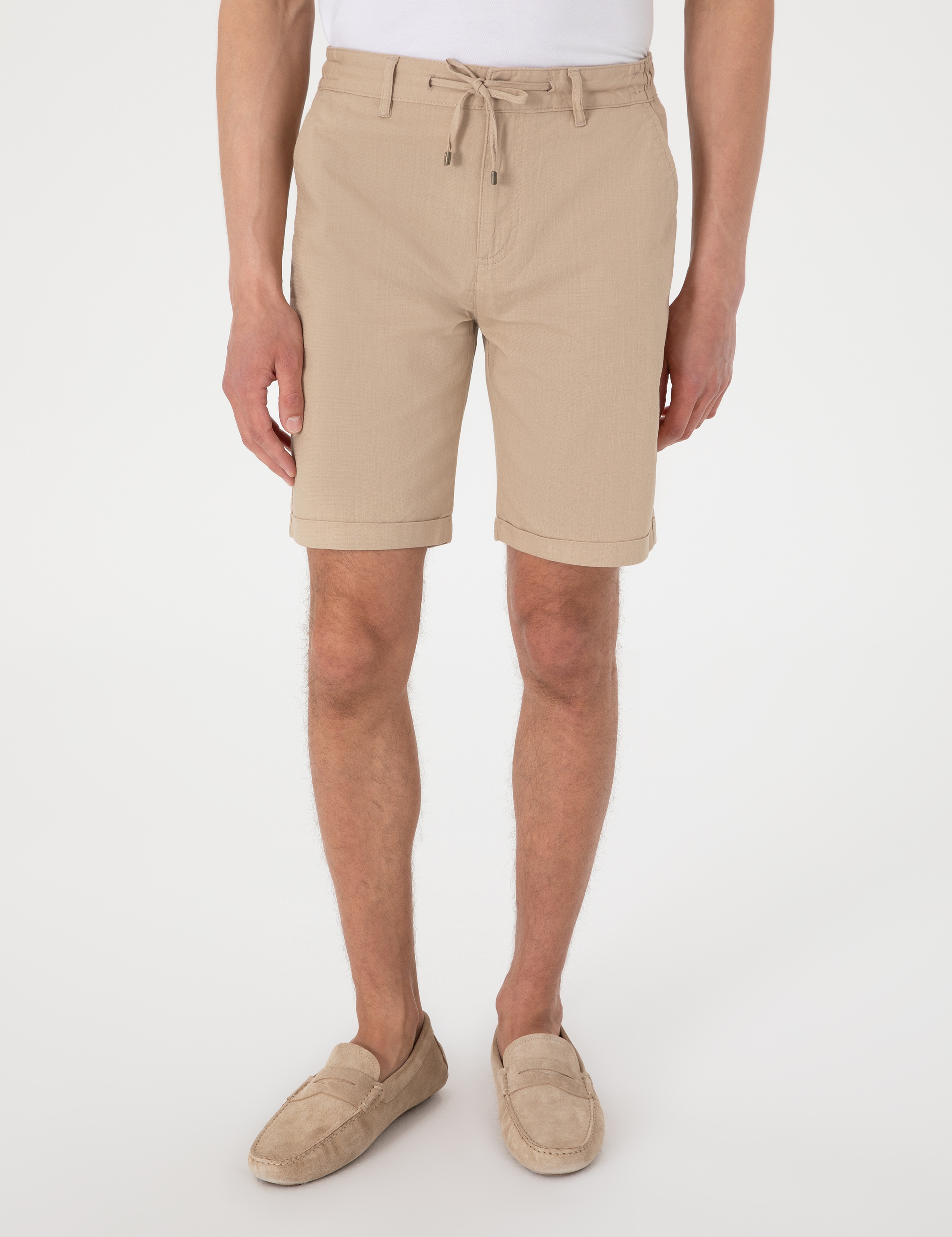 Bej Slim Fit Beli Lastikli Bağcıklı Dokuma Şort - Image 2