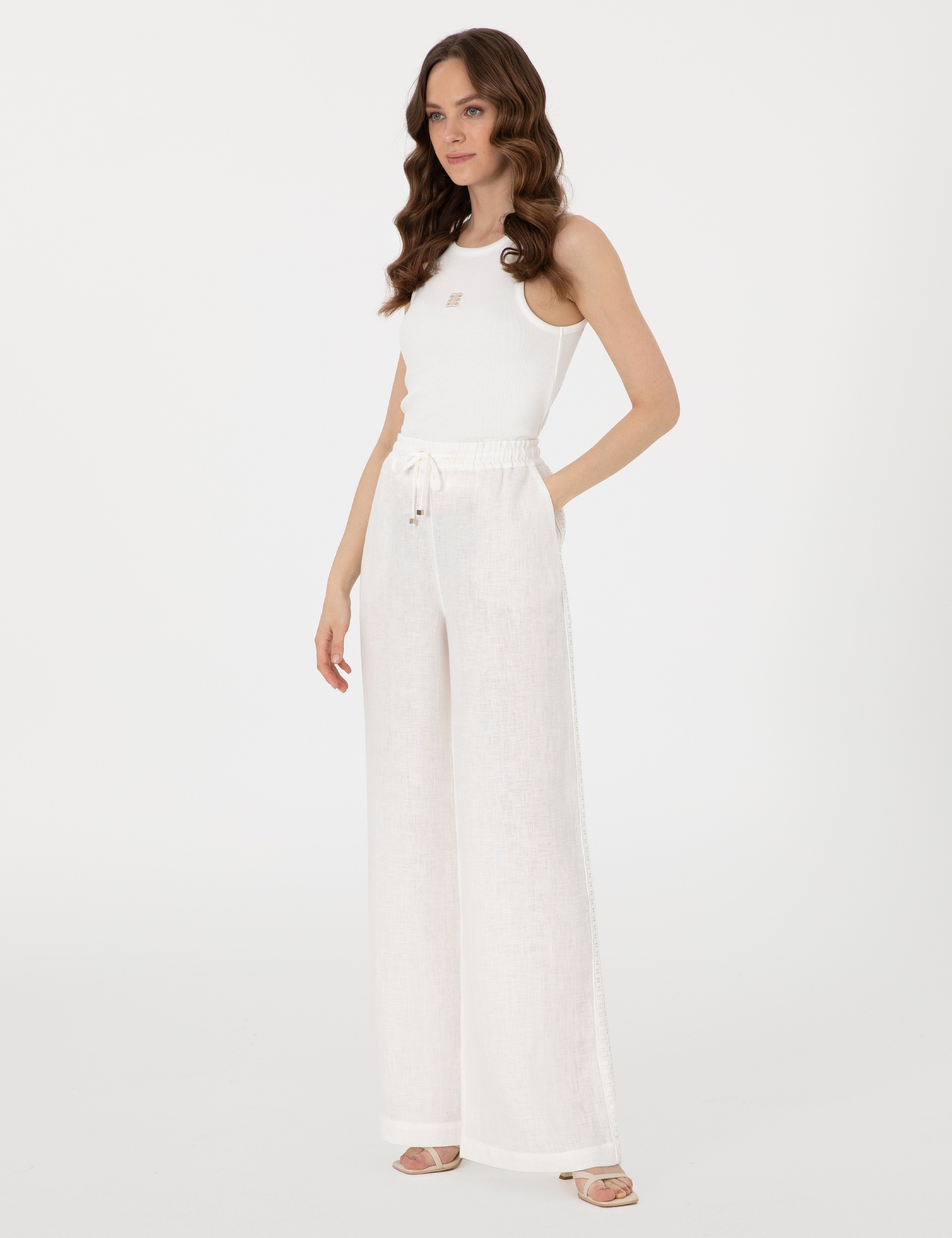 Ekru Extra Slim Fit Tişört
