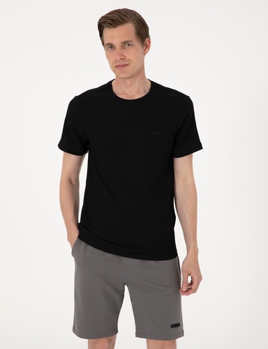 Siyah Slim Fit Bisiklet Yaka Tişört