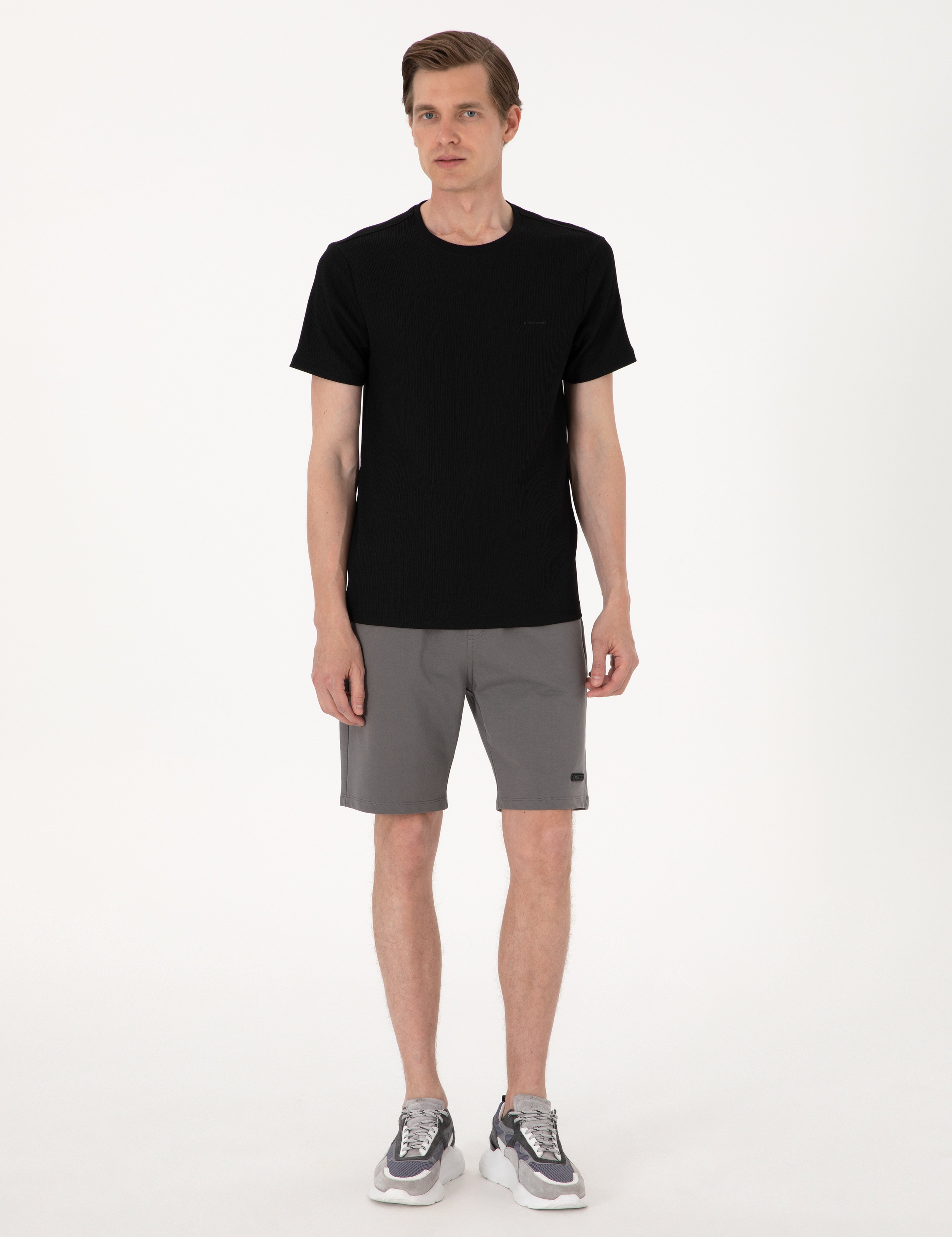 Siyah Slim Fit Tişört