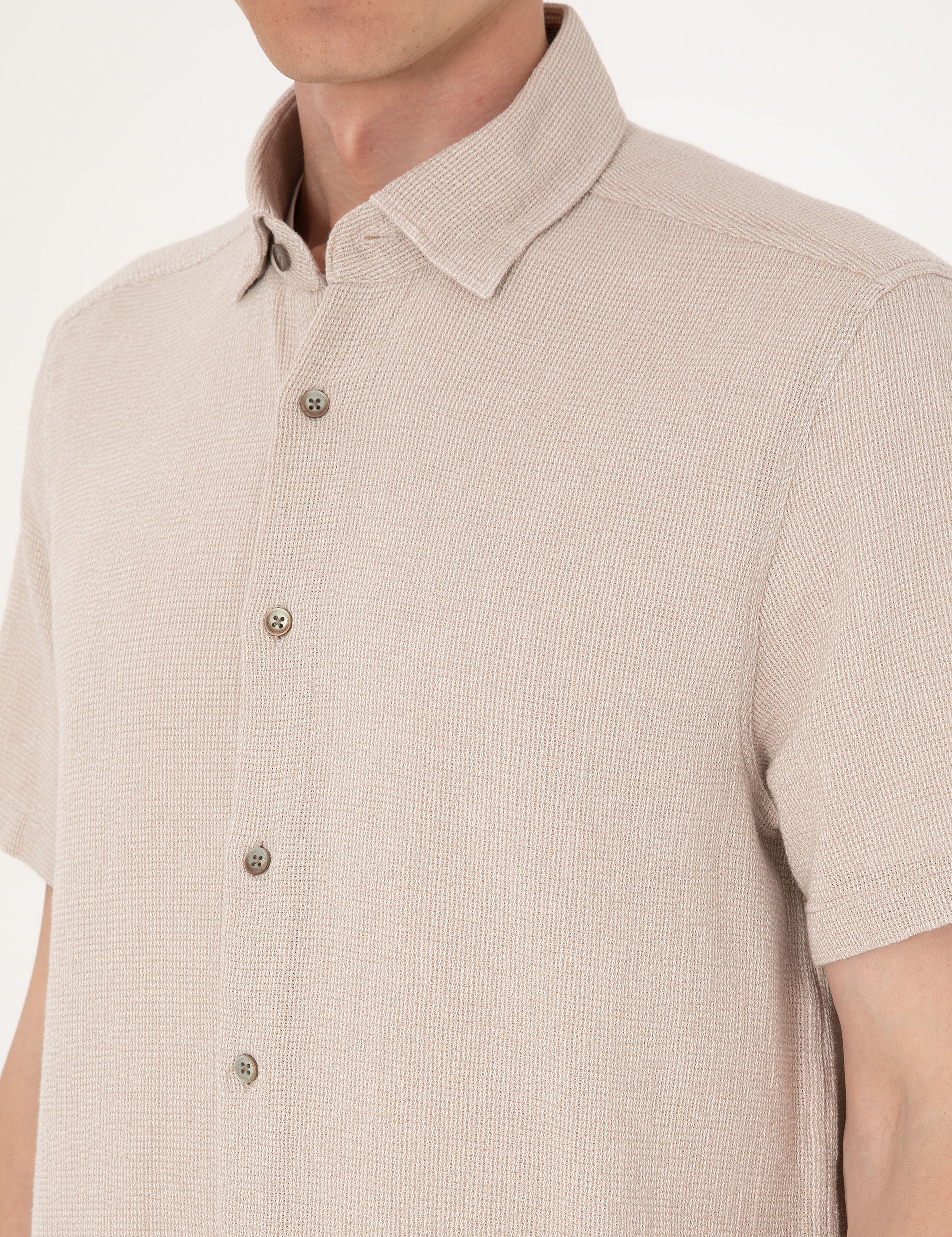 Bej Mikro Desenli %100 Pamuk Comfort Fit Rahat Gömlek - Image 7