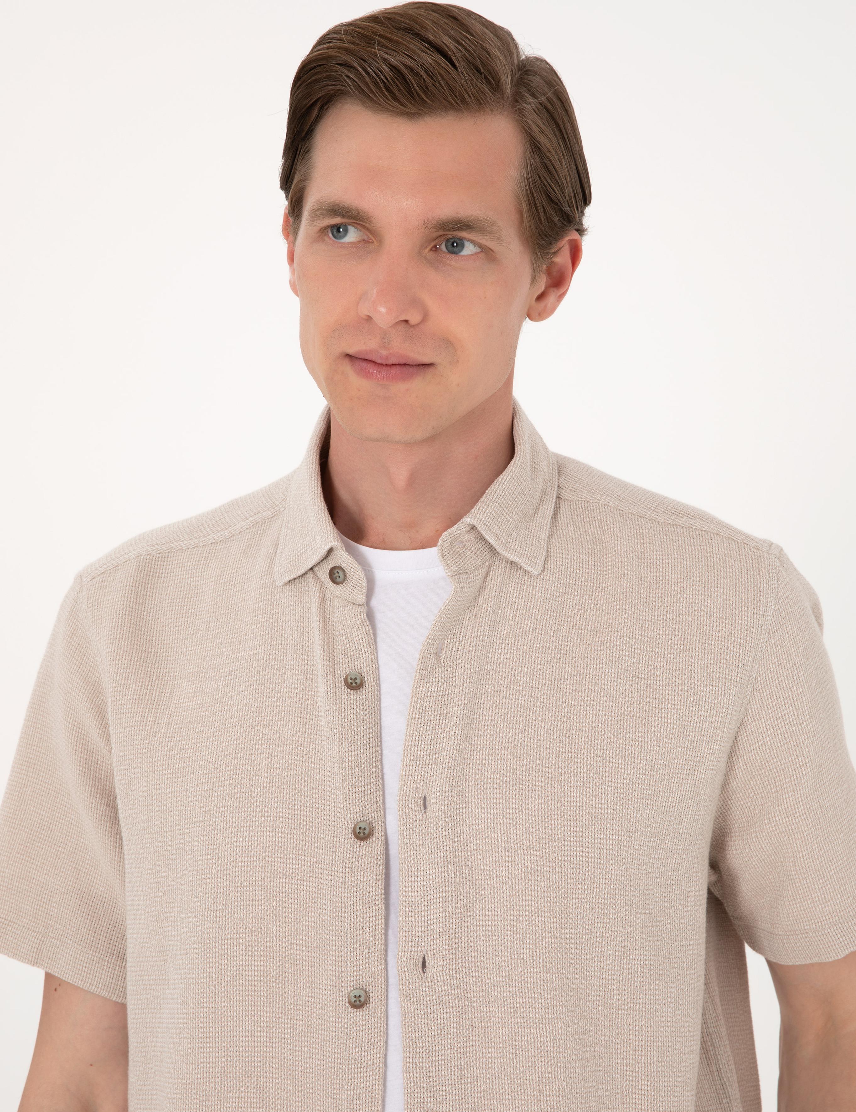 Bej Comfort Fit Kısa Kollu Gömlek