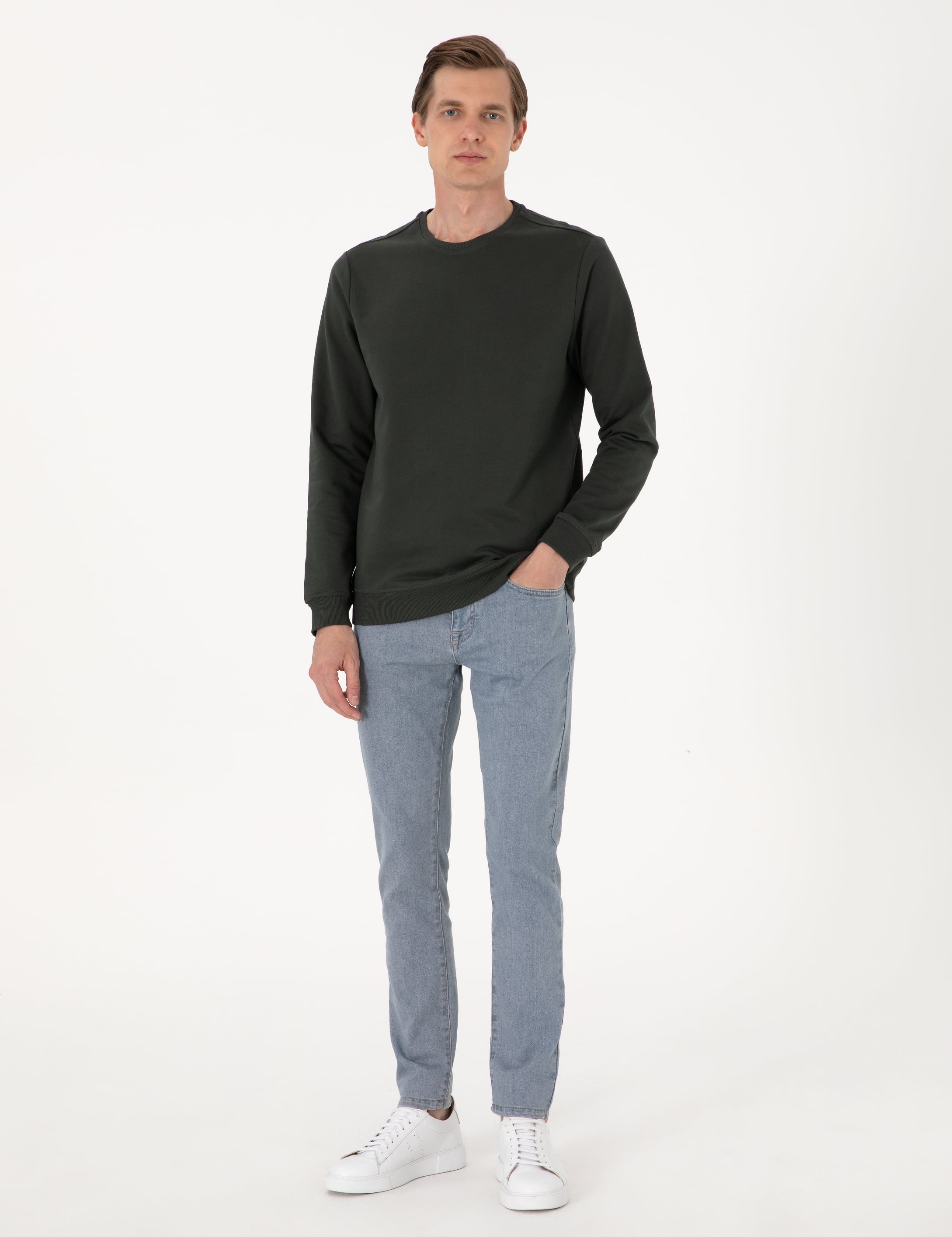 Koyu Yeşil 2 İplik Regular Fit Bisiklet Yaka Basic Sweatshirt