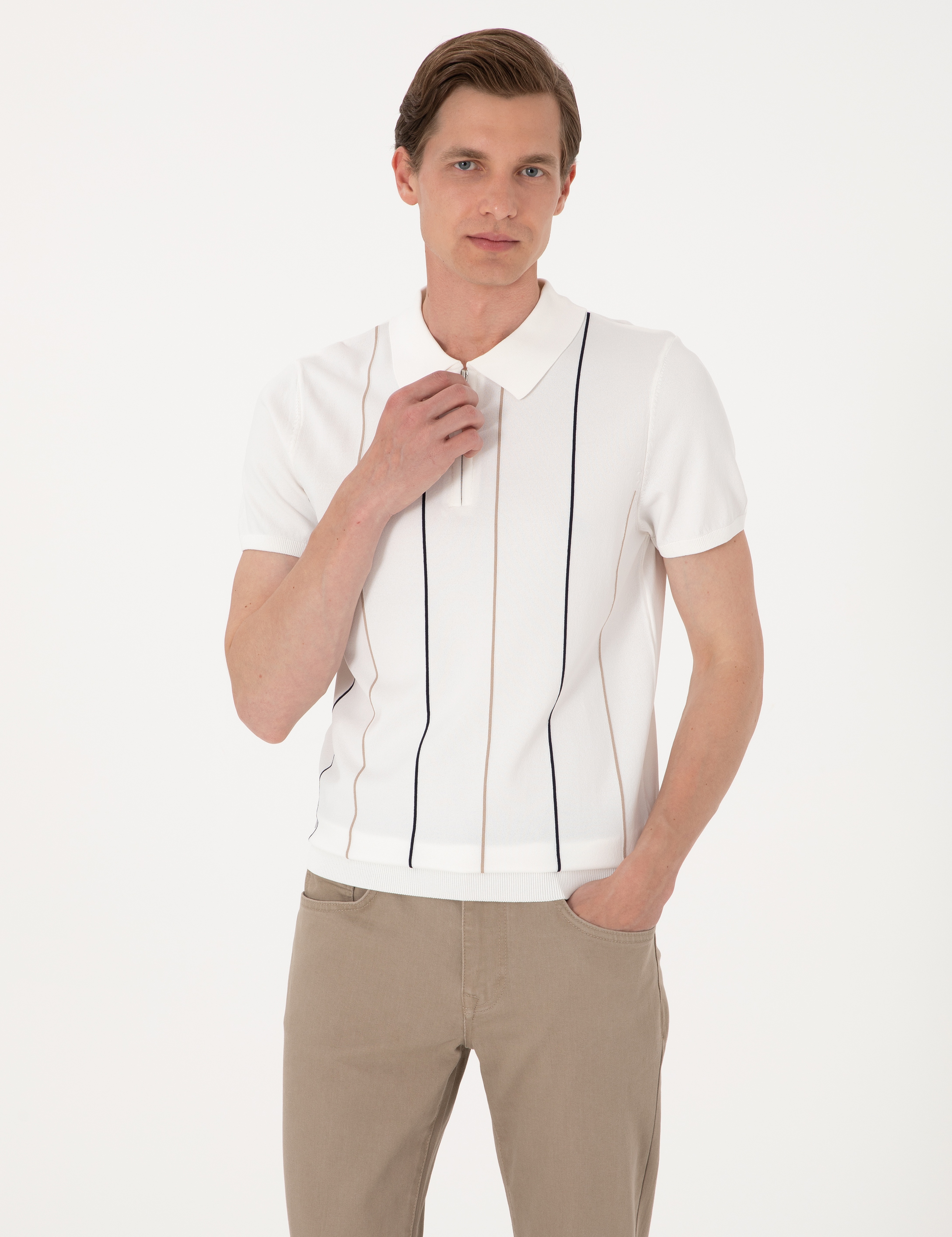 Ekru Slim Fit Polo Yaka Fermuarlı Triko Tişört - Image 3