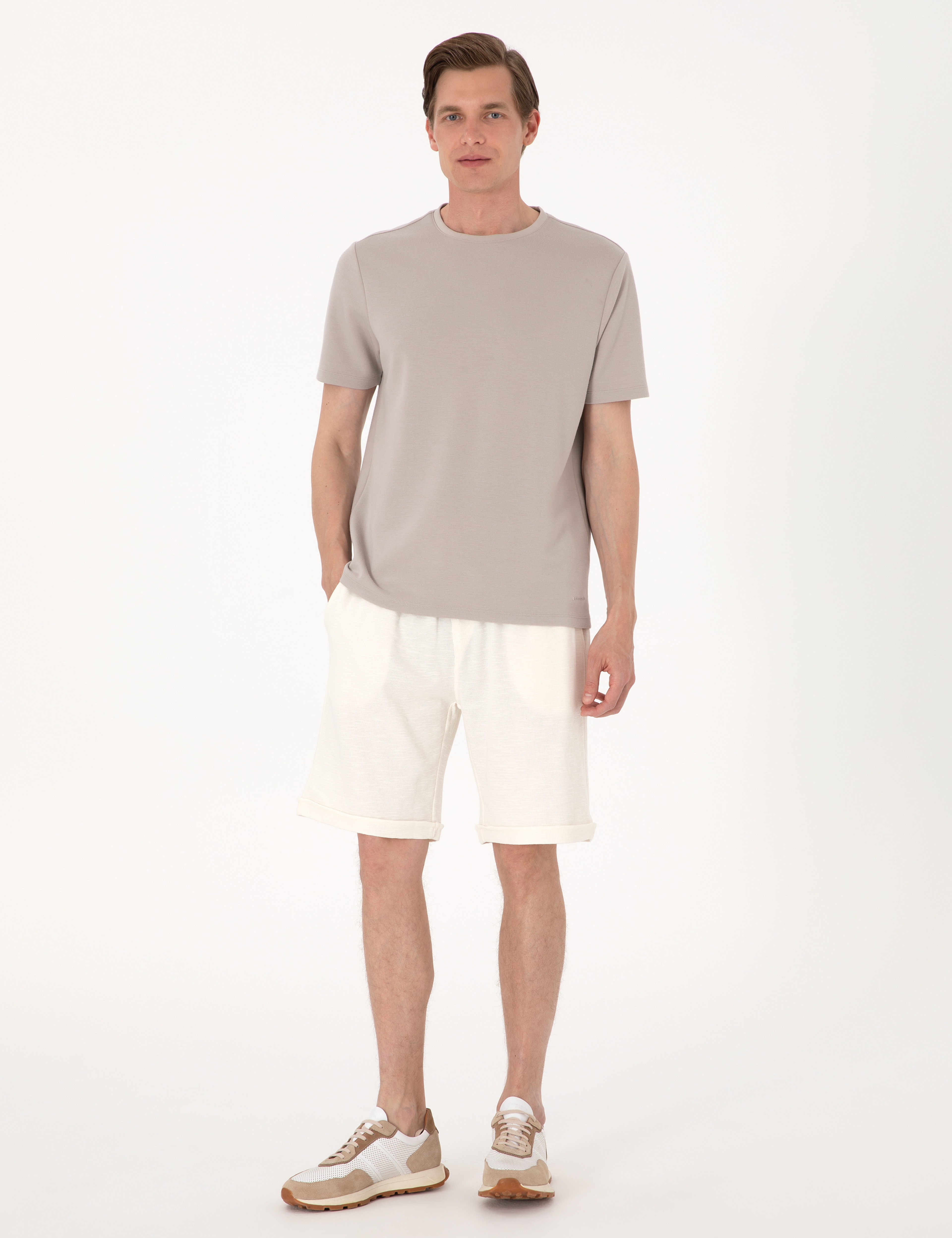 Bej Comfort Fit Örme Şort - Image 1