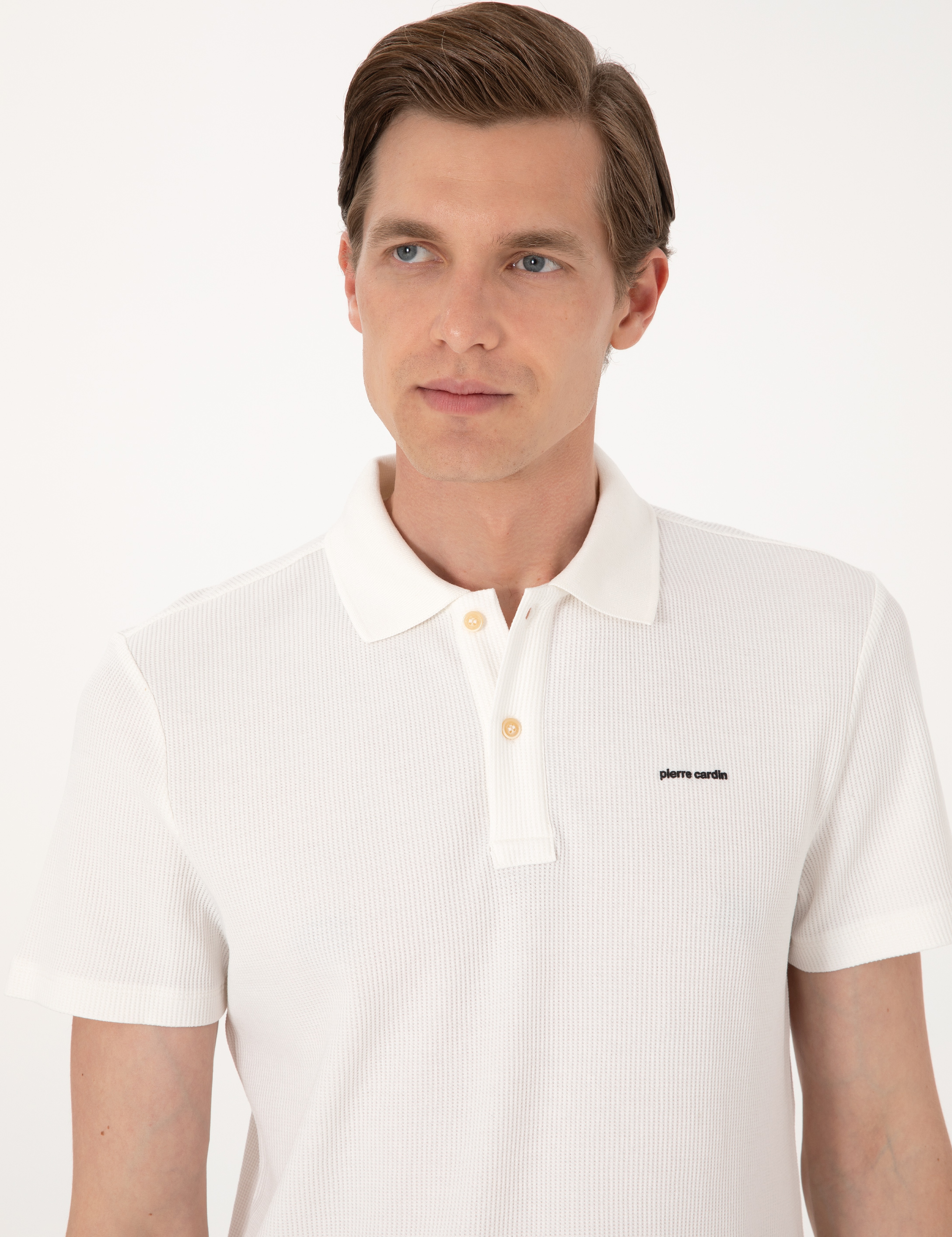 Ekru Slim Fit Örme Dokulu Polo Yaka Tişört - Image 2