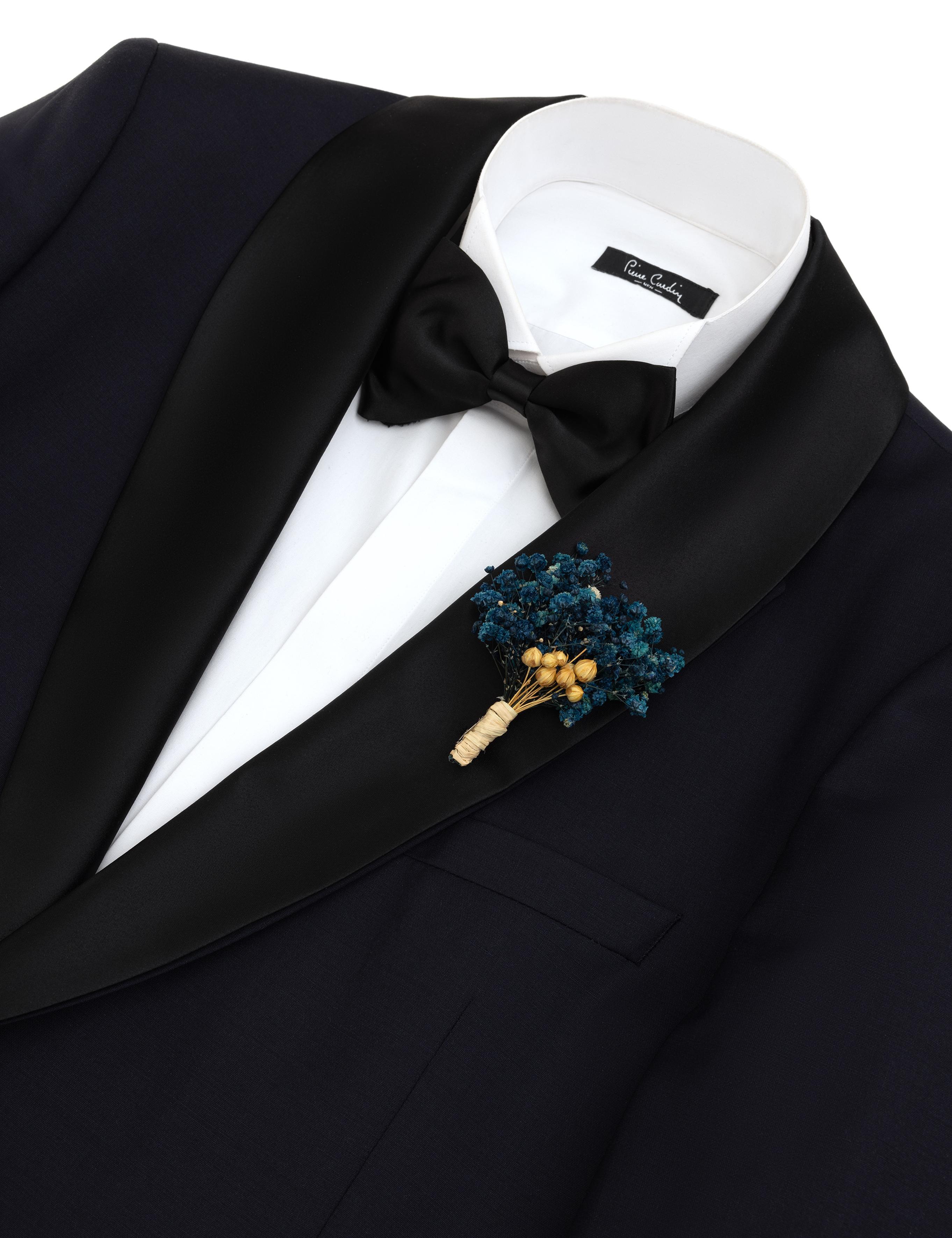 Lacivert Yaka Çiçeği