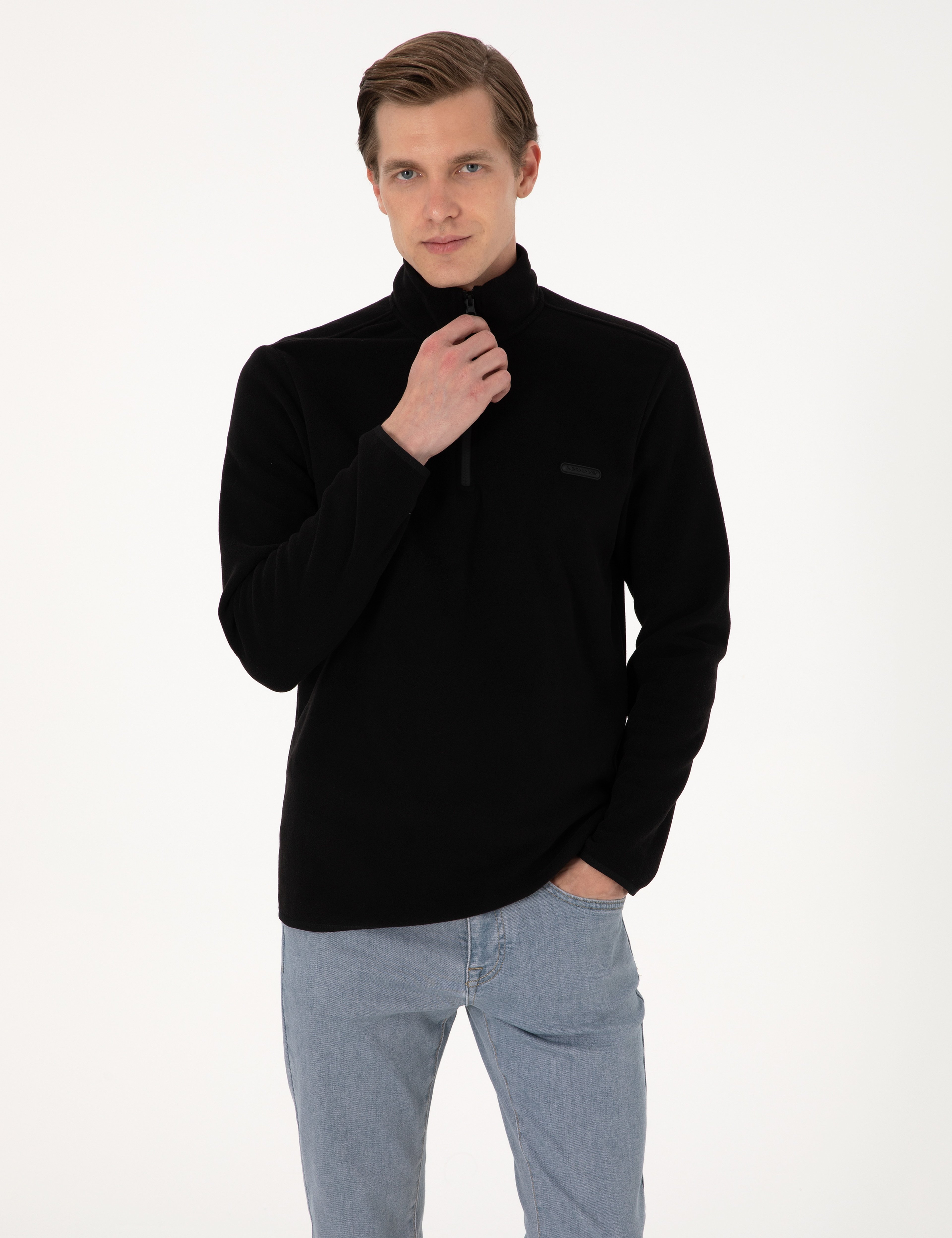 Siyah Regular Fit Yarım Fermuarlı Polar Sweatshirt - Image 1
