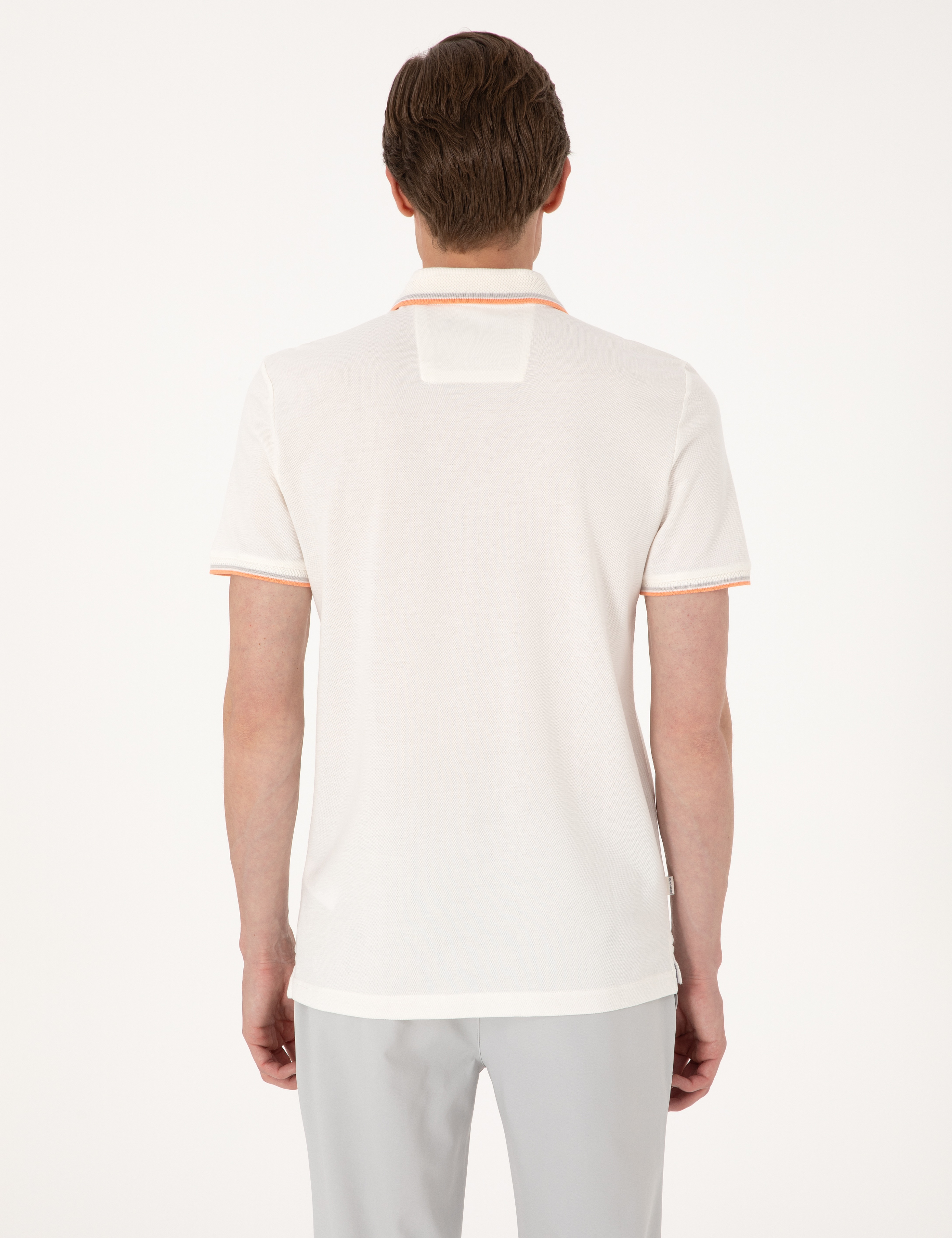 Ekru Slim Fit Tişört - Image 5