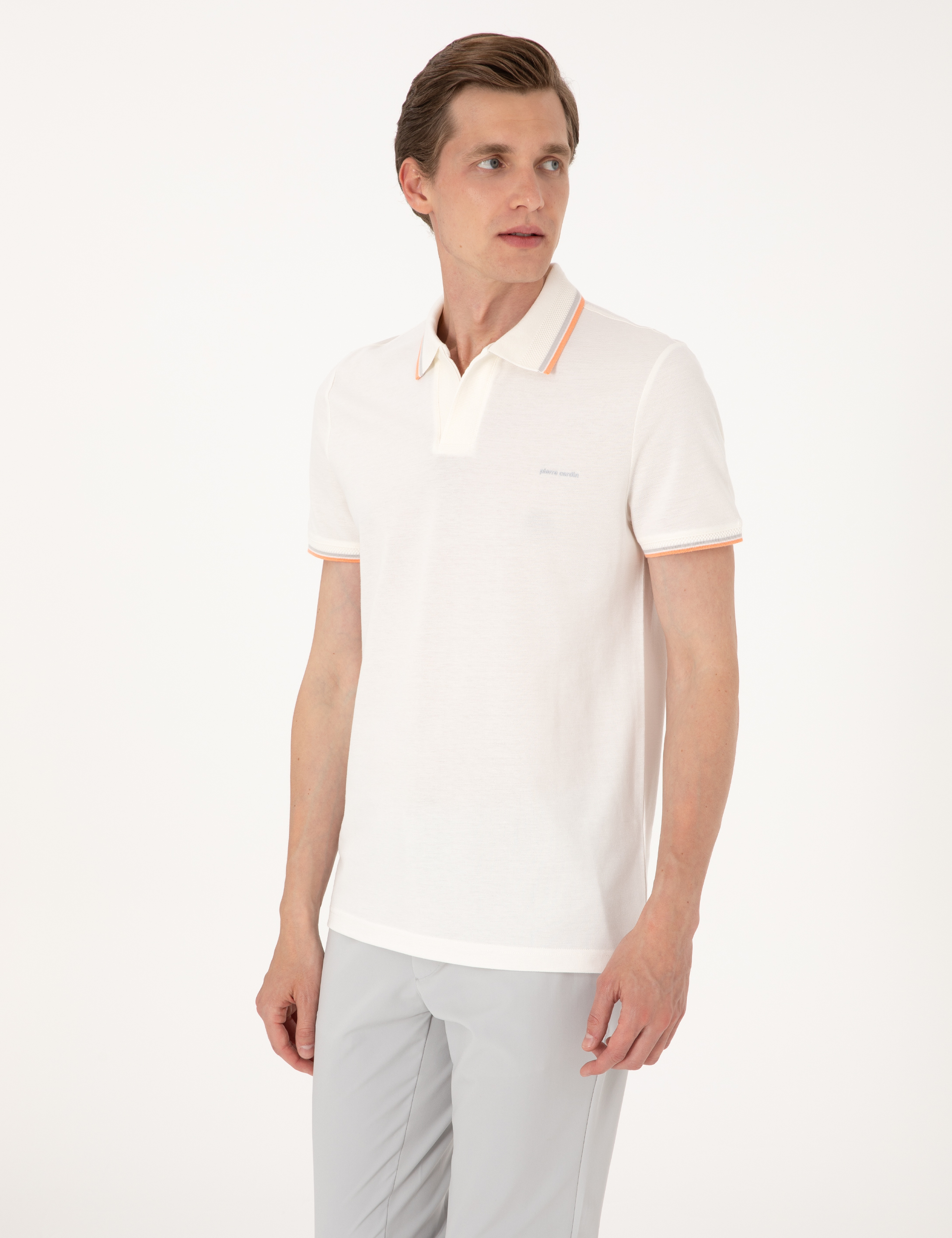 Ekru Slim Fit Tişört - Image 3