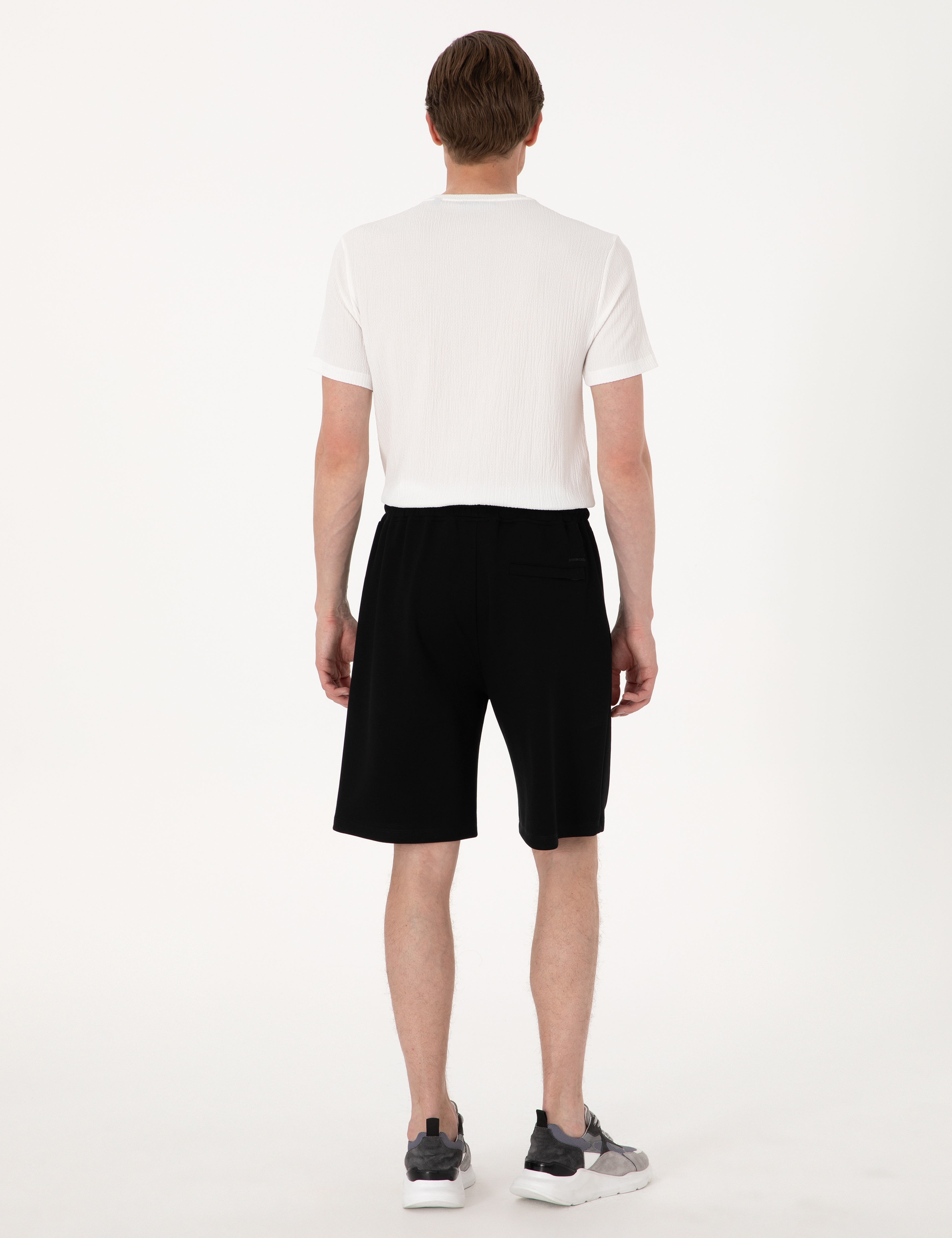 Siyah Comfort Fit Örme Şort - Image 4
