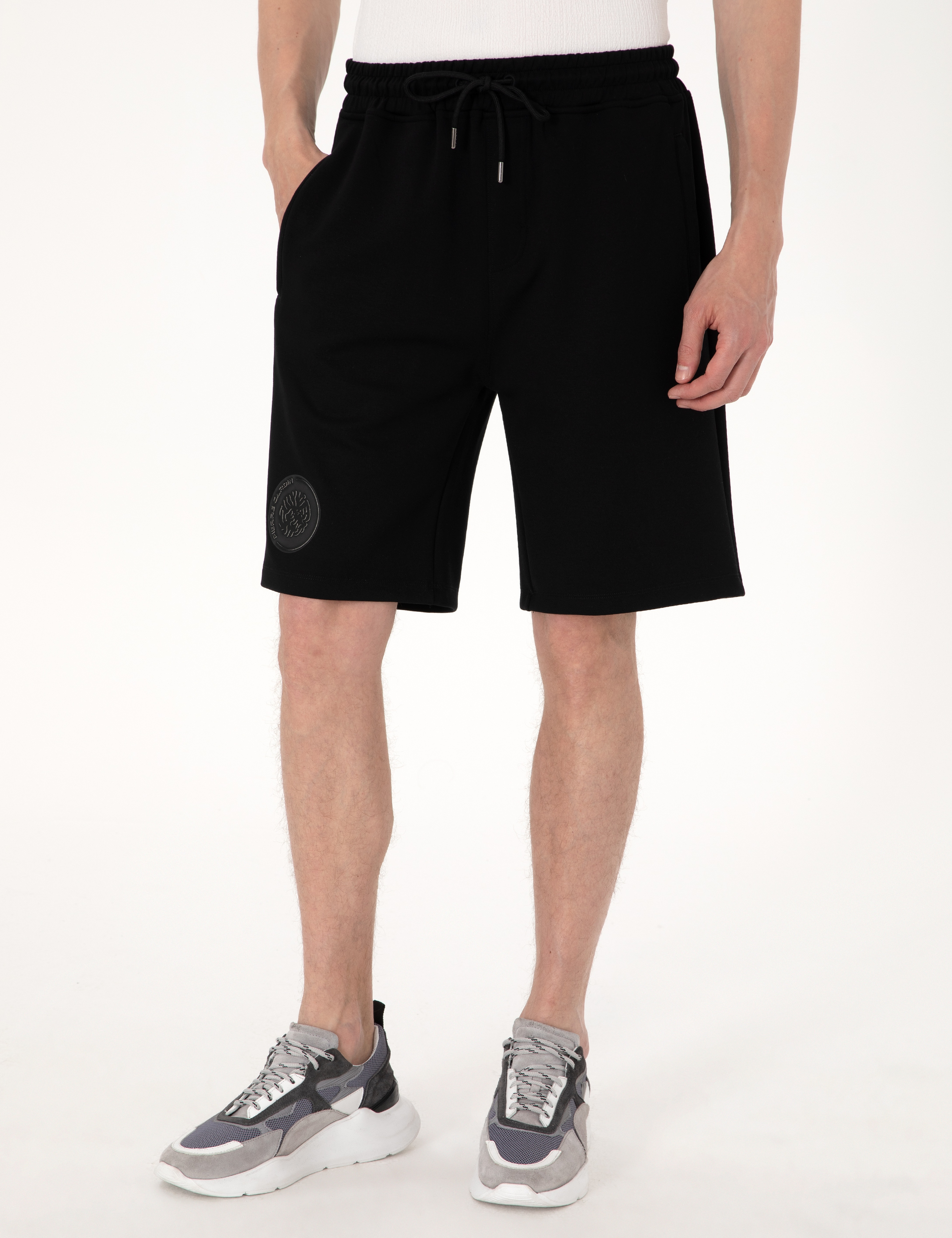 Siyah Comfort Fit Örme Şort - Image 2