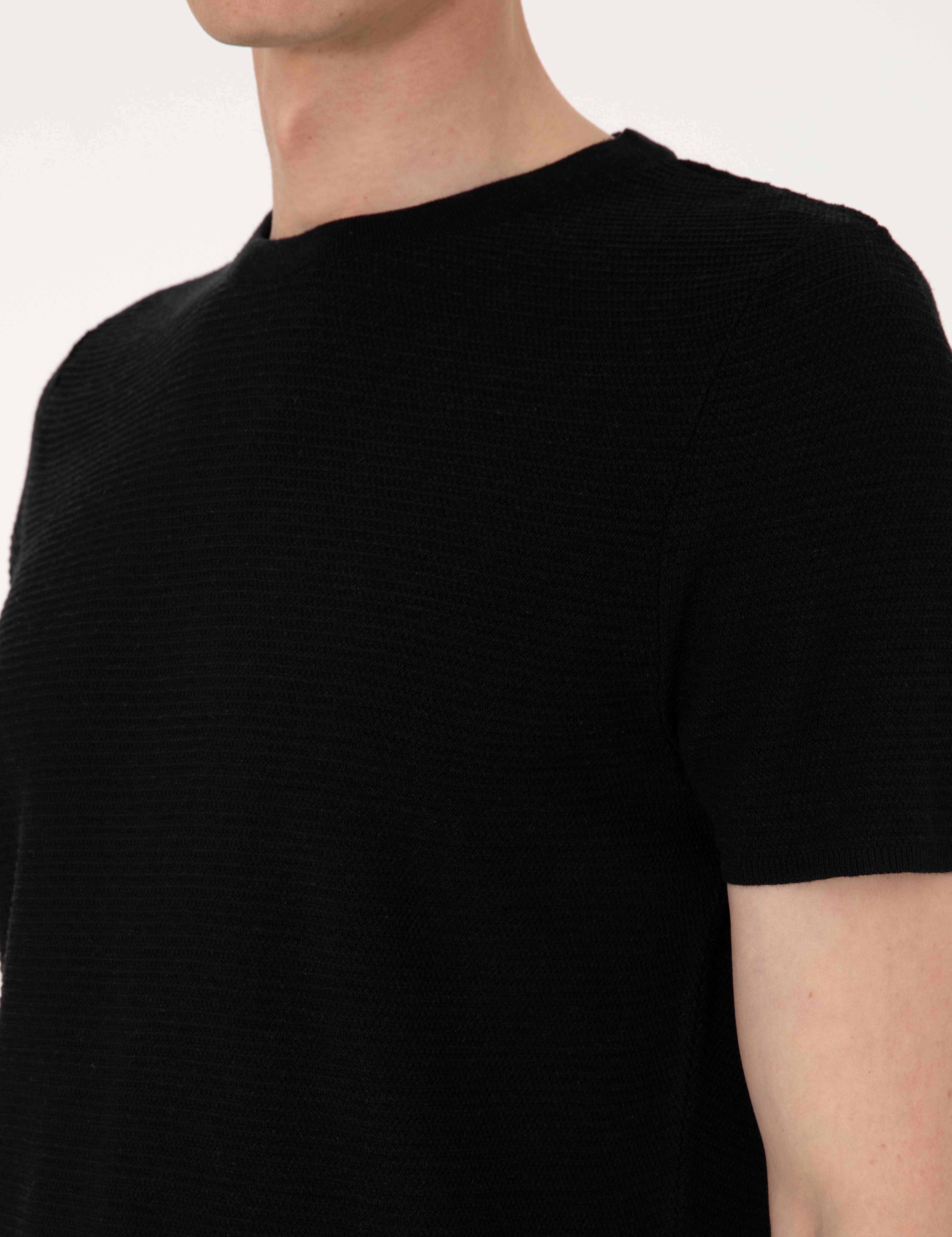 Siyah Slim Fit Keten Karışımlı Bisiklet Yaka Triko Tişört - Image 7