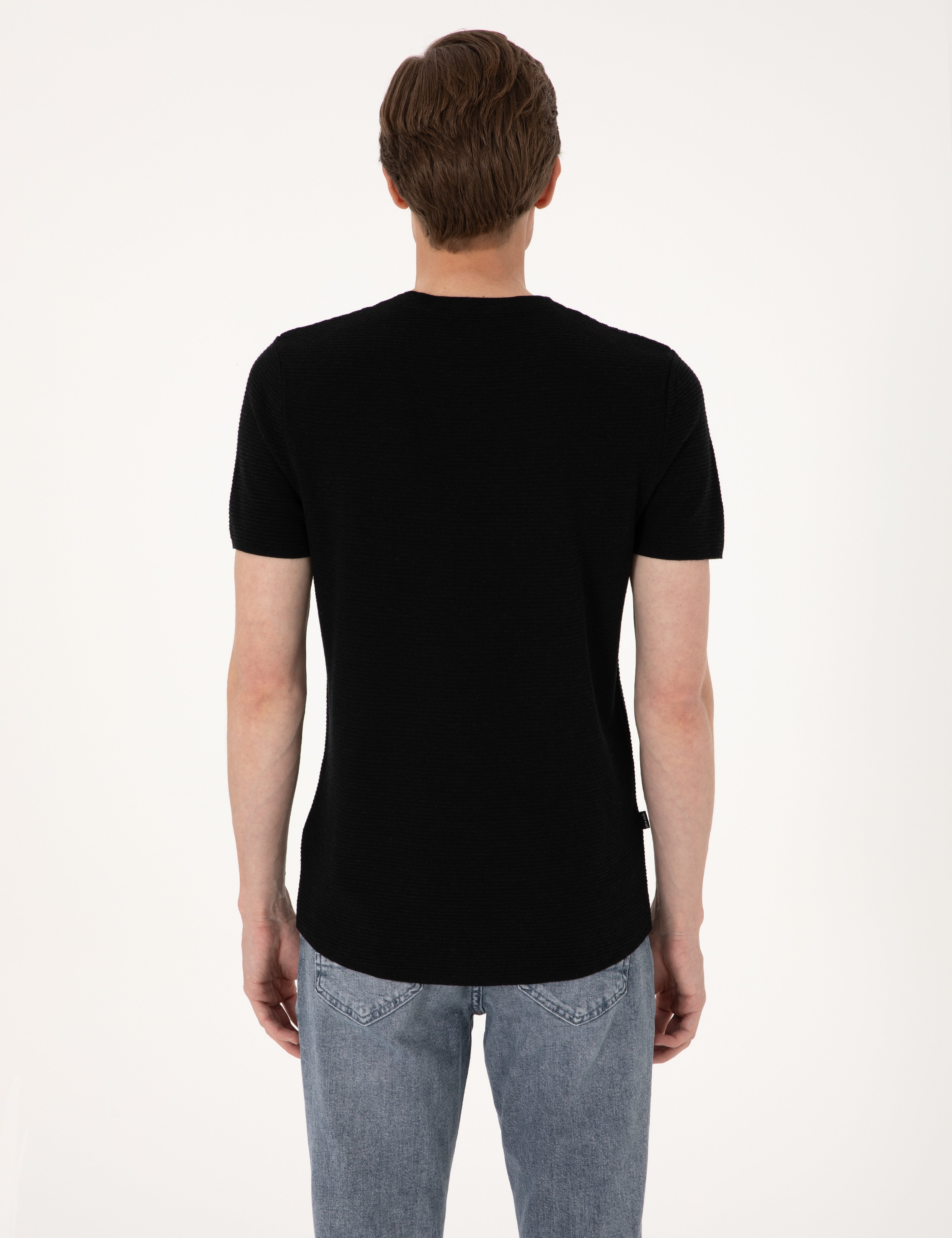 Siyah Slim Fit Keten Karışımlı Bisiklet Yaka Triko Tişört