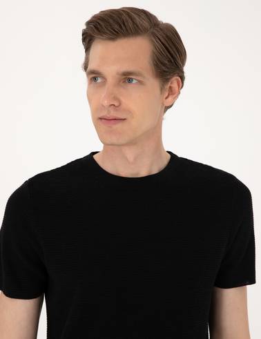 Siyah Slim Fit Keten Karışımlı Bisiklet Yaka Triko Tişört