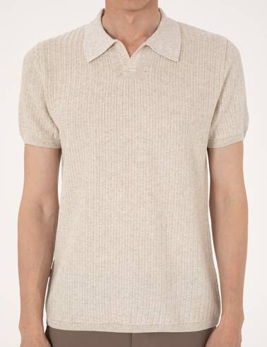 Bej Slim Fit Keten Karışımlı Apaş Yaka Triko Tişört