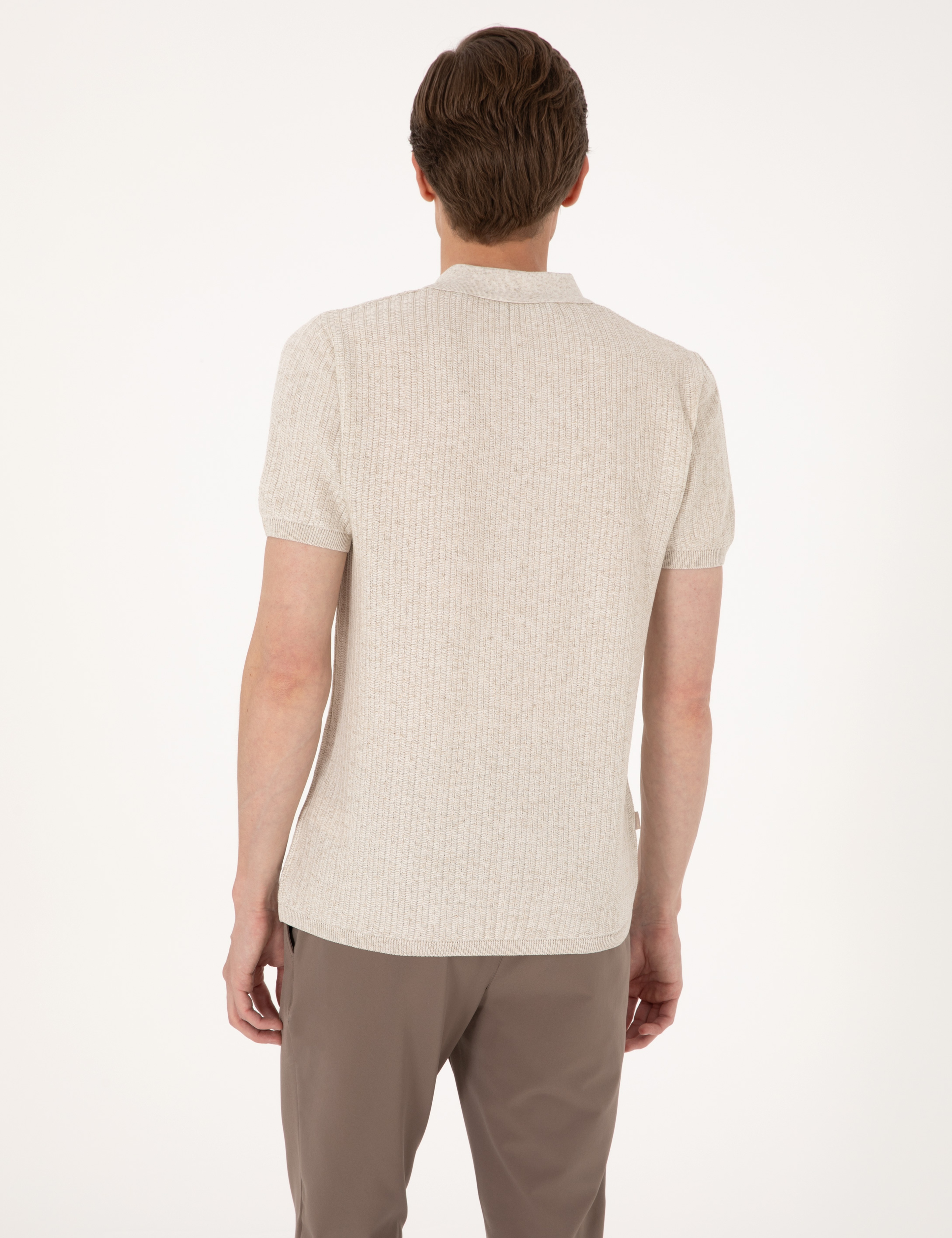 Bej Slim Fit Keten Karışımlı Apaş Yaka Triko Tişört - Image 5