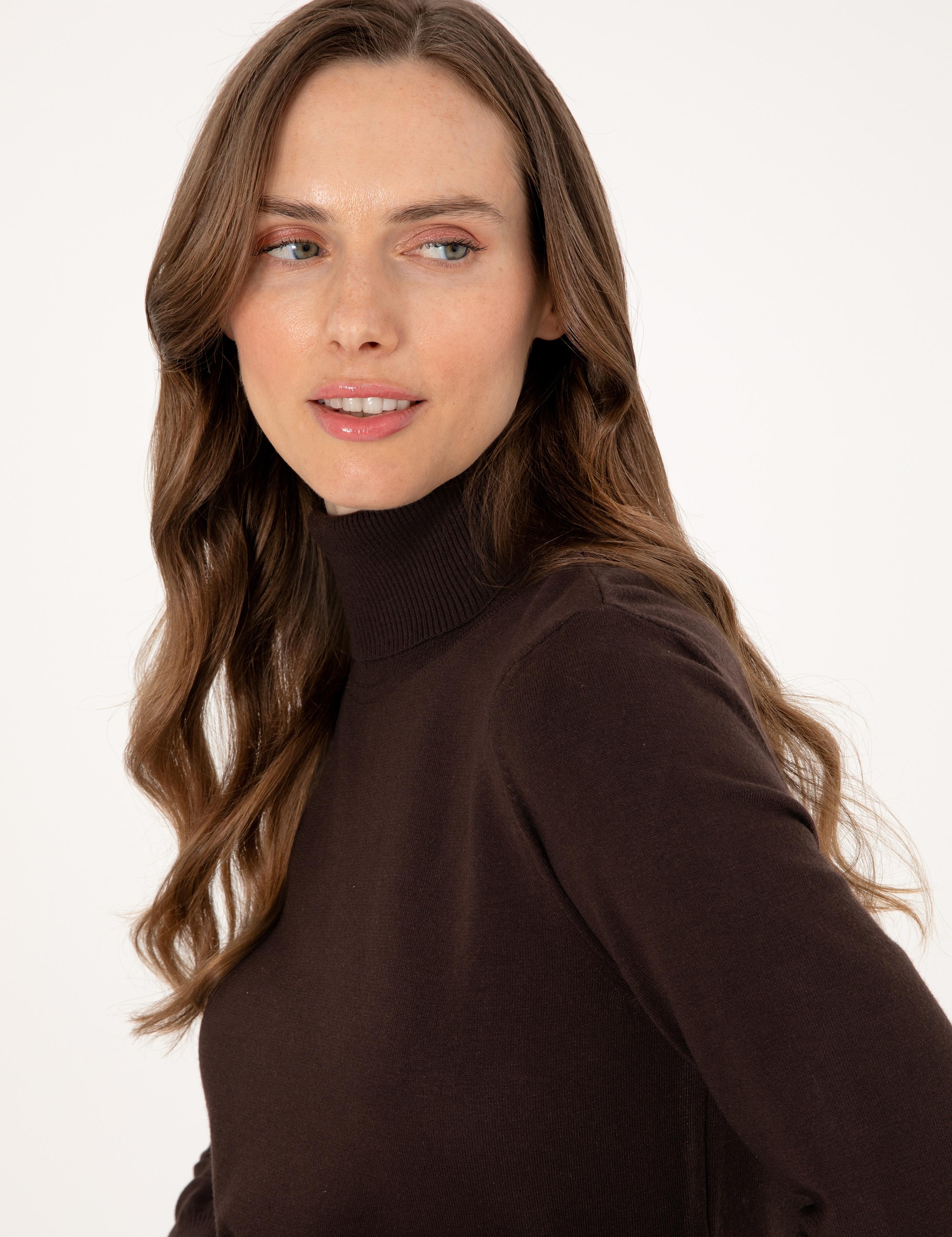 Kahverengi Slim Fit Balıkçı Yaka Basic Kazak