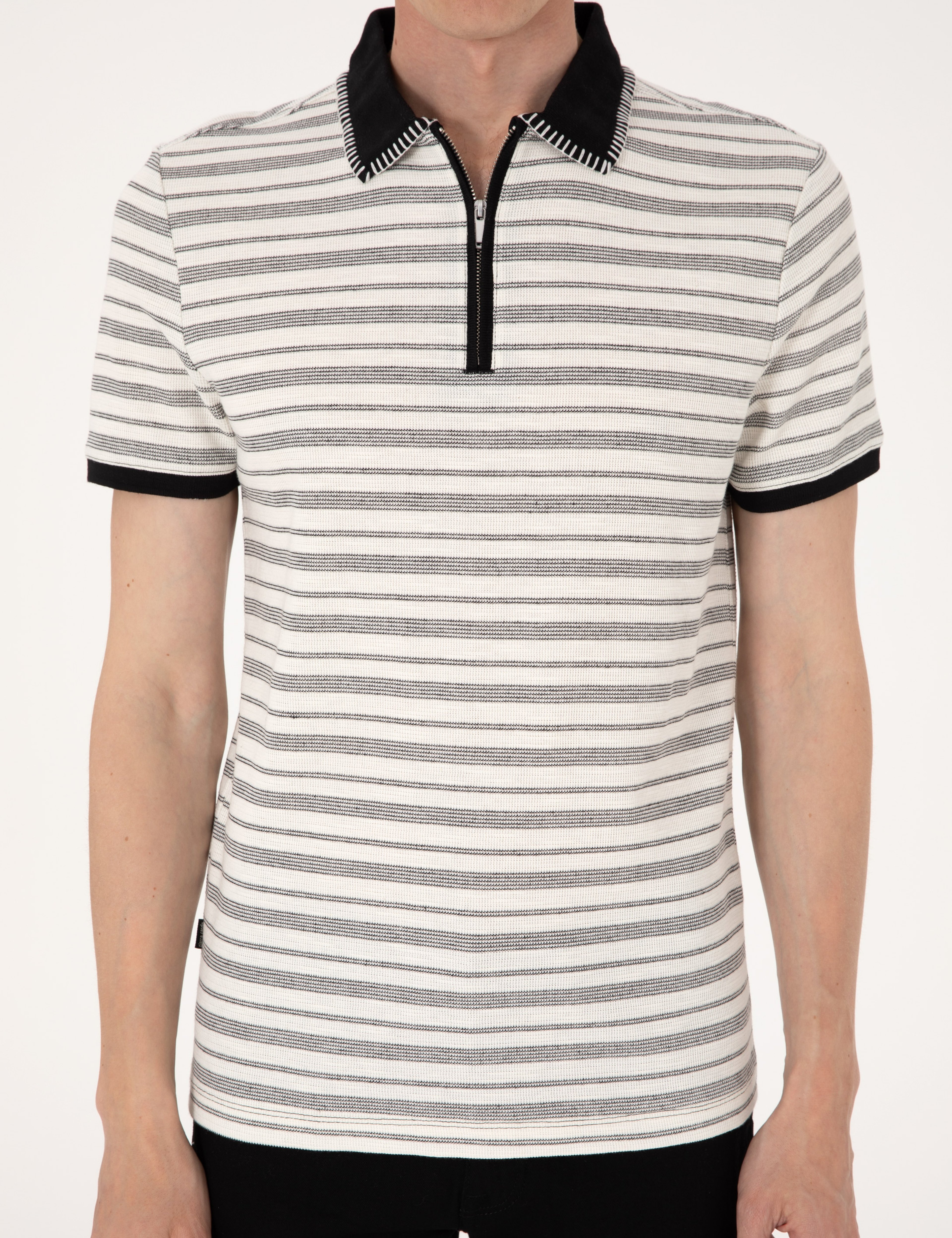 Bej Slim Fit Tişört