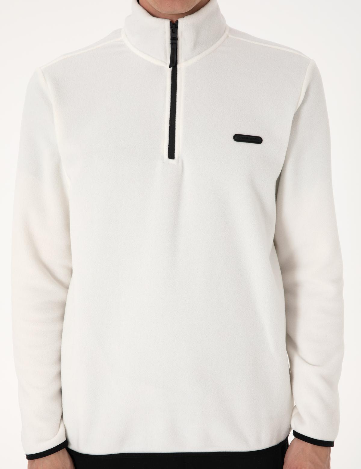 Beyaz Regular Fit Yarım Fermuarlı Polar Sweatshirt - 50314056050