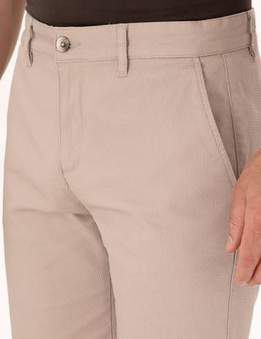 Bej Slim Fit Dokuma Şort