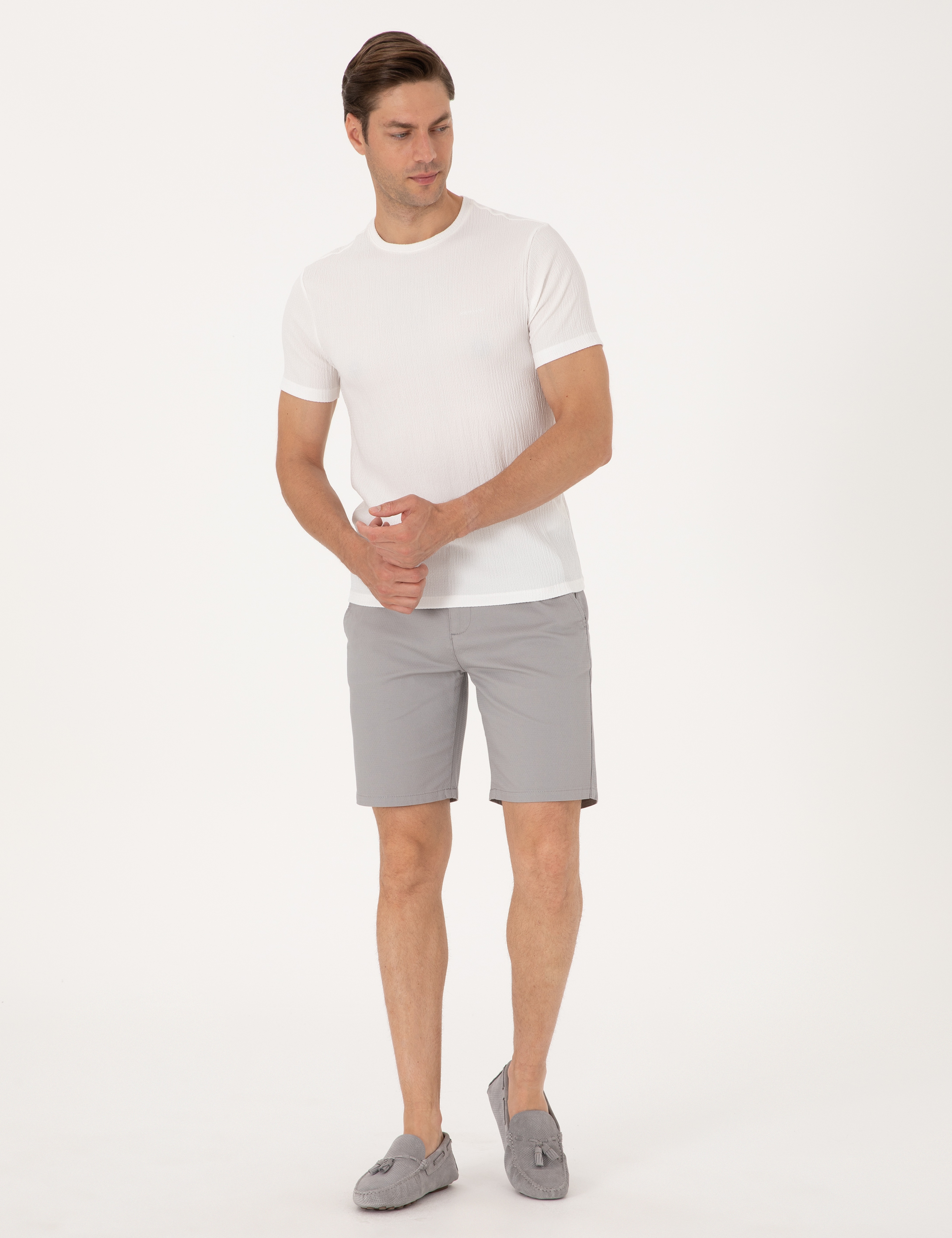 Gri Slim Fit Dokuma Şort