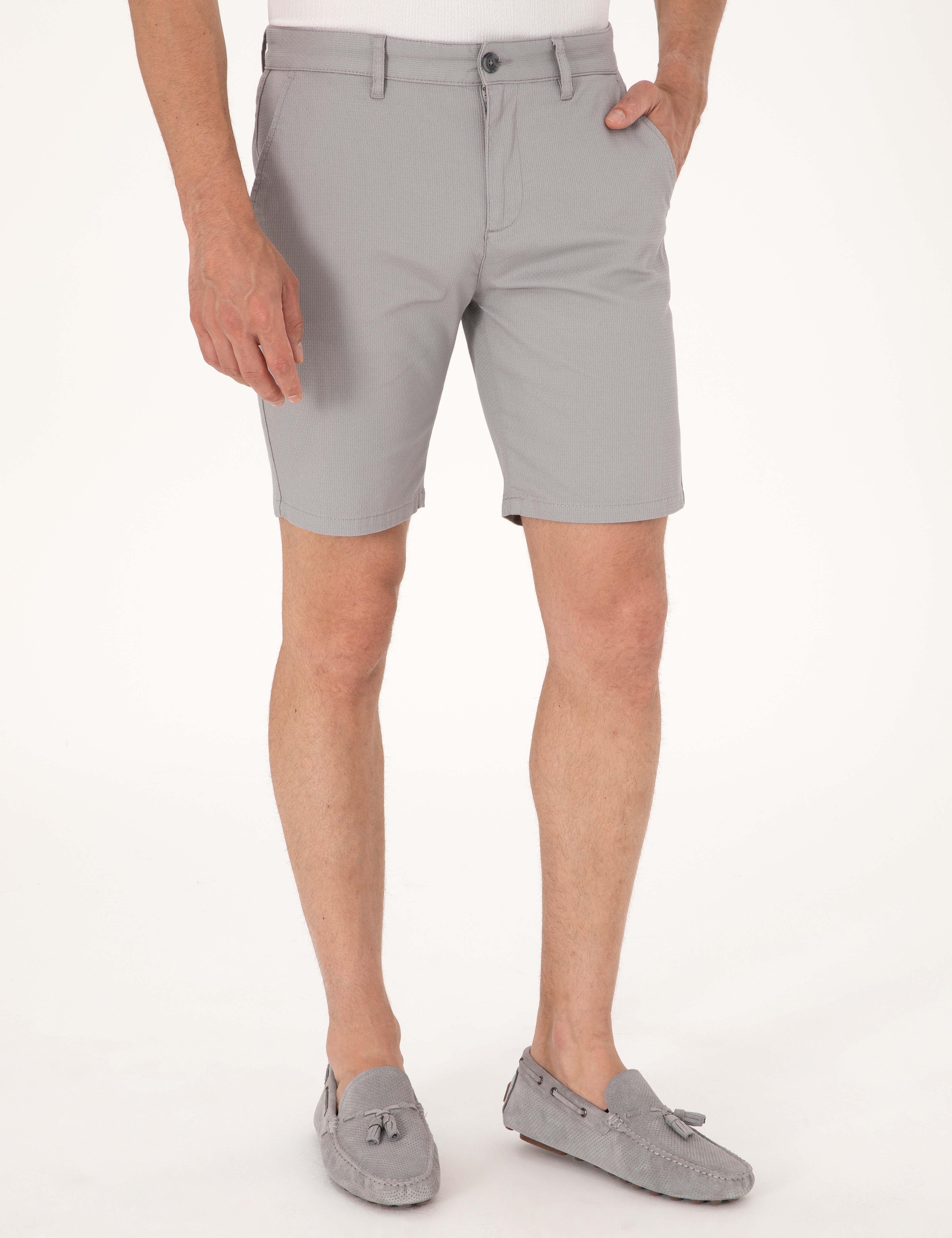 Gri Slim Fit Dokuma Şort - Image 2