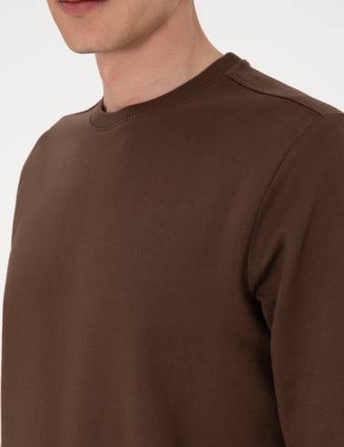 Kahverengi 2 İplik Regular Fit Bisiklet Yaka Basic Sweatshirt