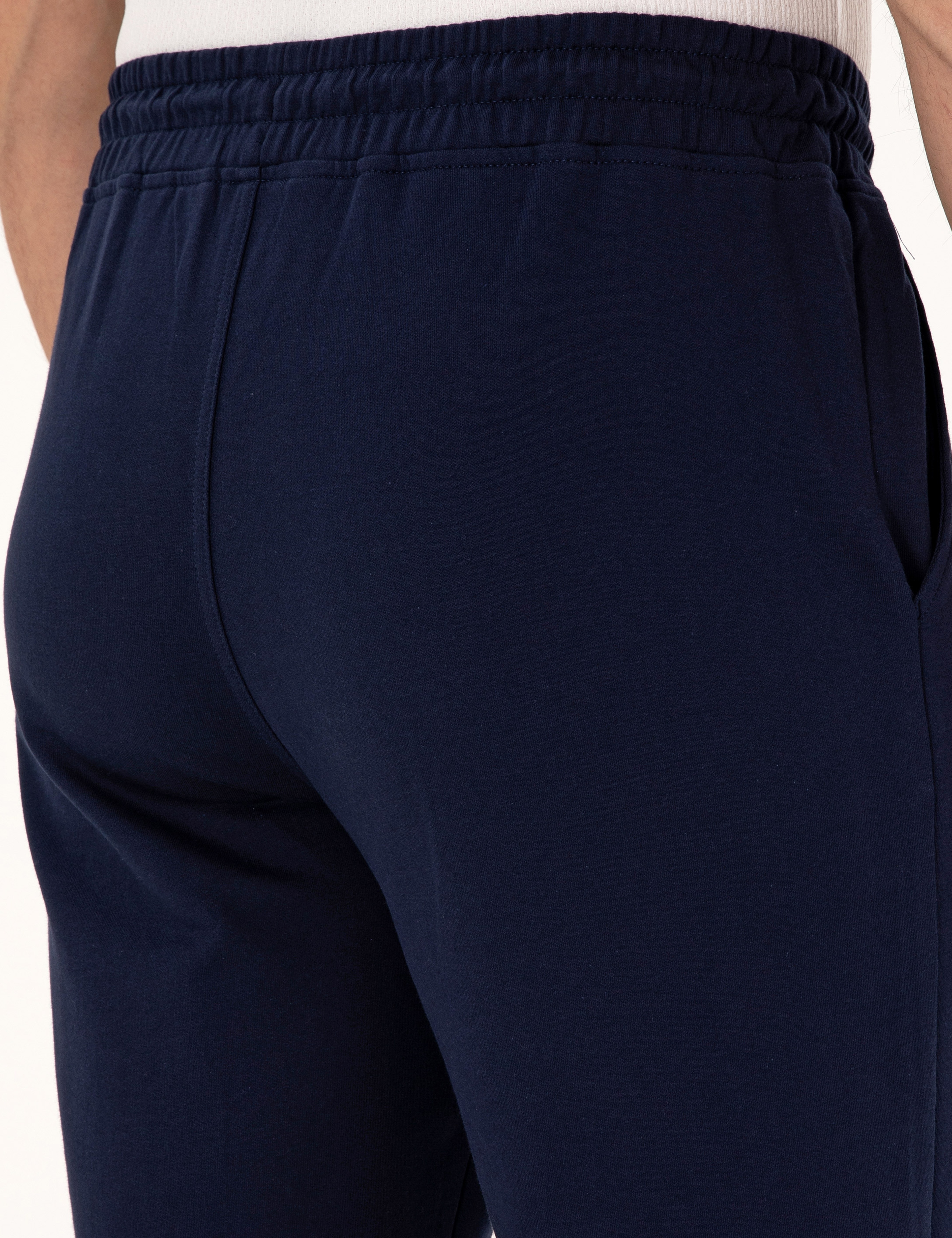 Lacivert Slim Fit Örme Şort - Image 6