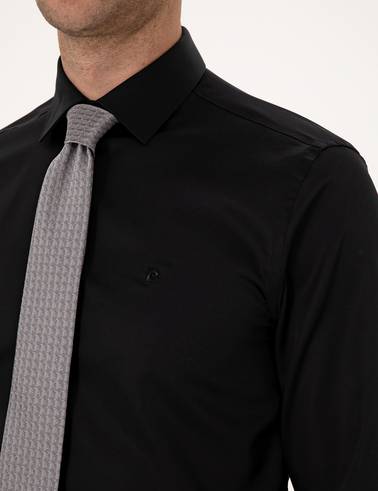 Siyah Non İron Kolay Ütülenebilir Slim Fit Uzun Kollu Basic Gömlek