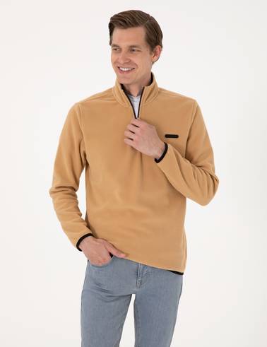Bej Regular Fit Yarım Fermuarlı Polar Sweatshirt