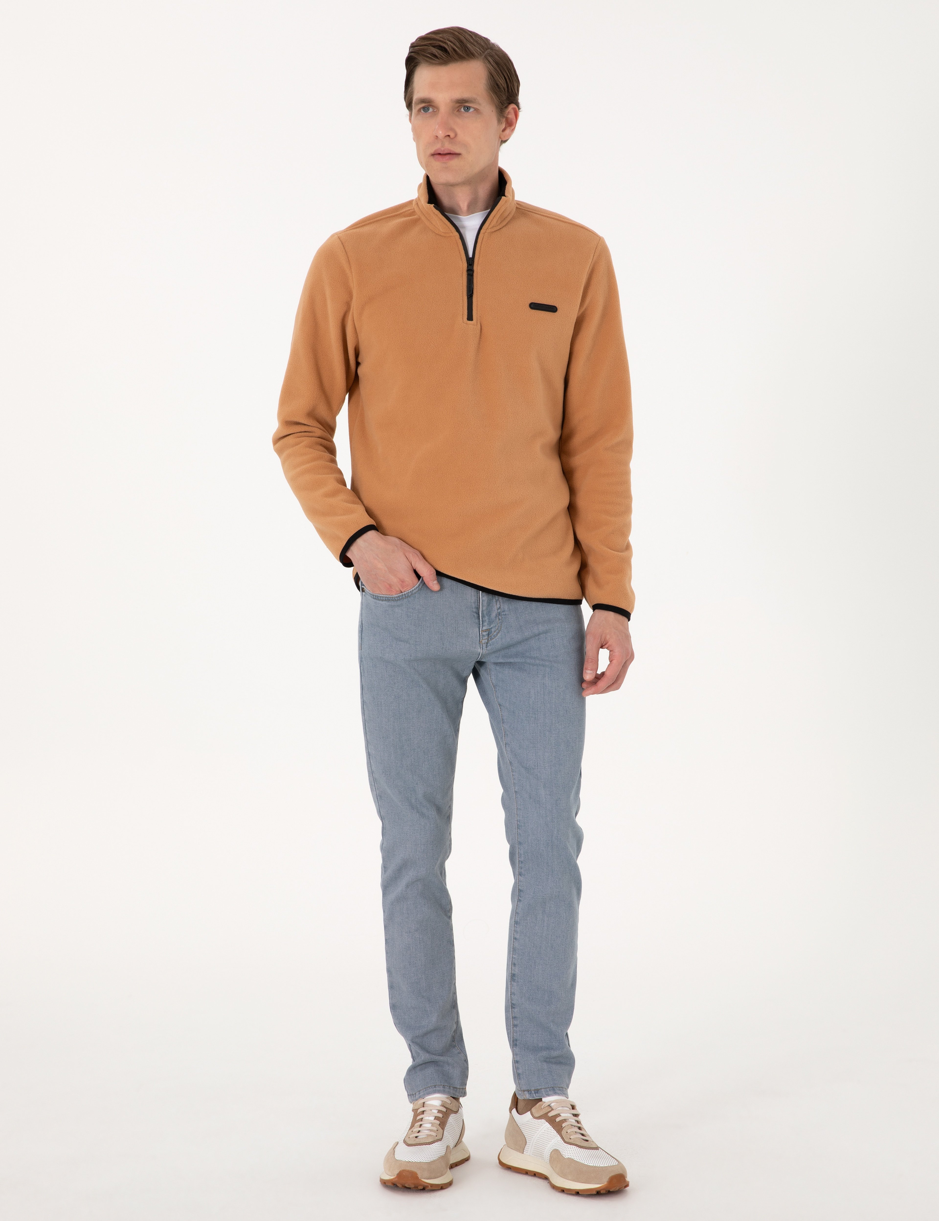 Açık Kahverengi Regular Fit Yarım Fermuarlı Polar Sweatshirt - Image 4