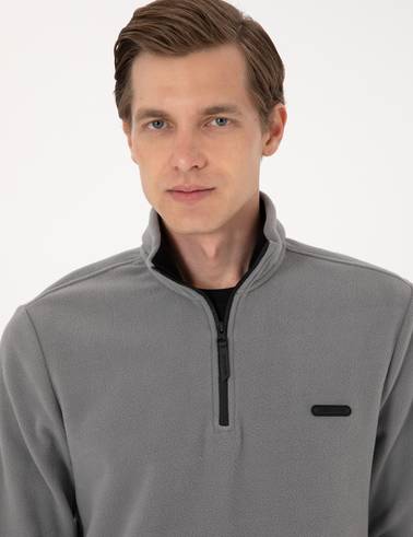 Gri Regular Fit Yarım Fermuarlı Polar Sweatshirt