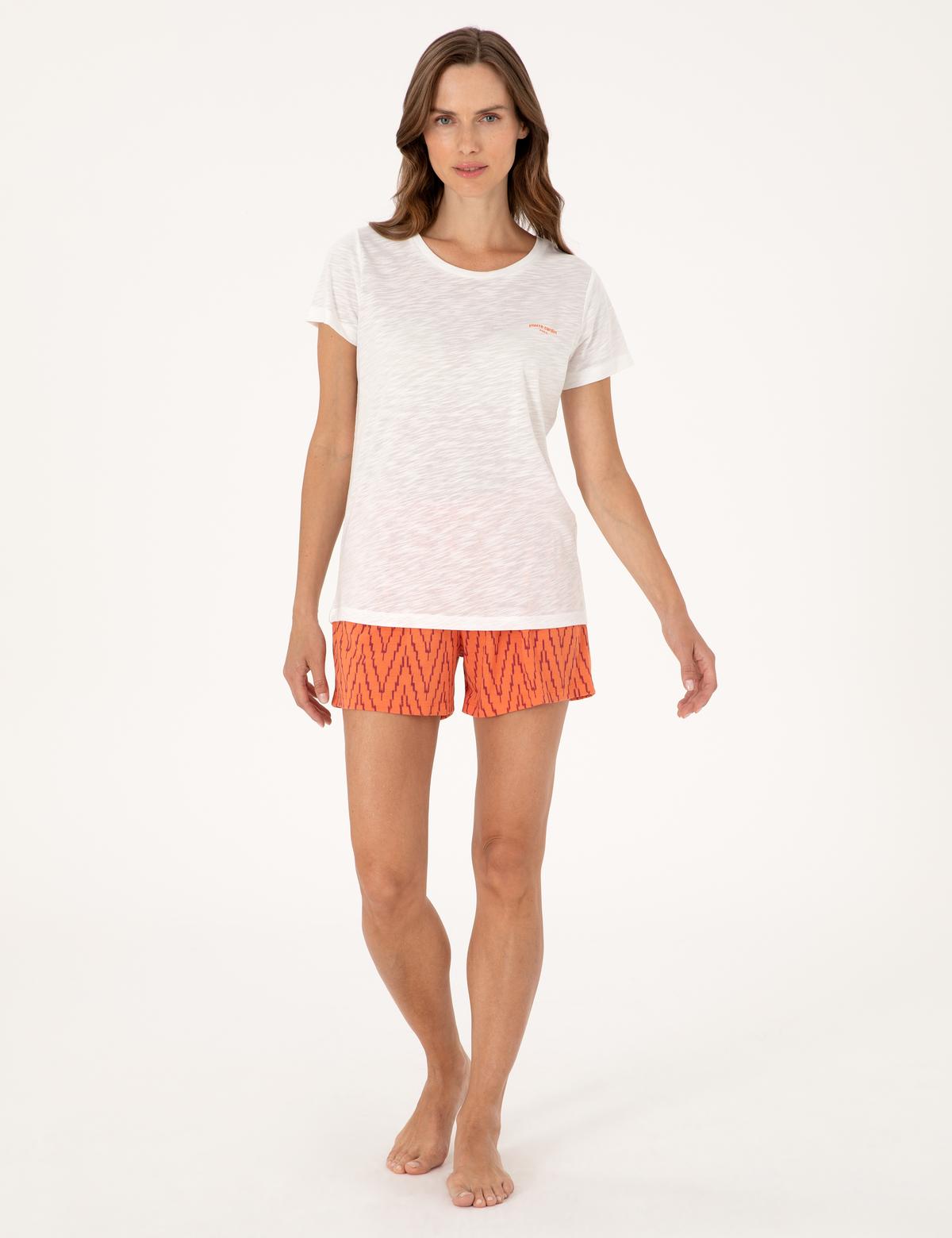 Beyaz Kısakollu Şort Pijama Takımı