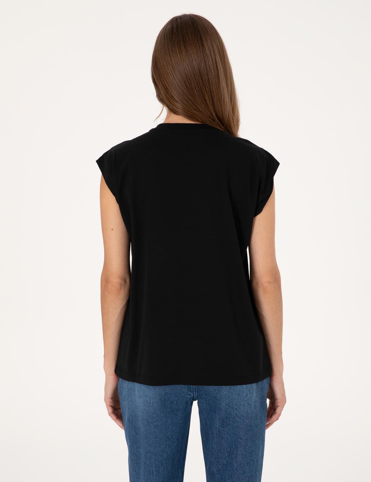 Siyah Regular Fit Tişört - 50305815012